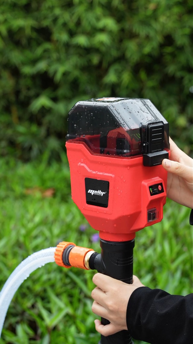 Milwaukee M12 ONEHPT-202C 12V Li-ion Accu Hydraulische Perstang Set  2x 2.0ah Accu In Koffer V Set