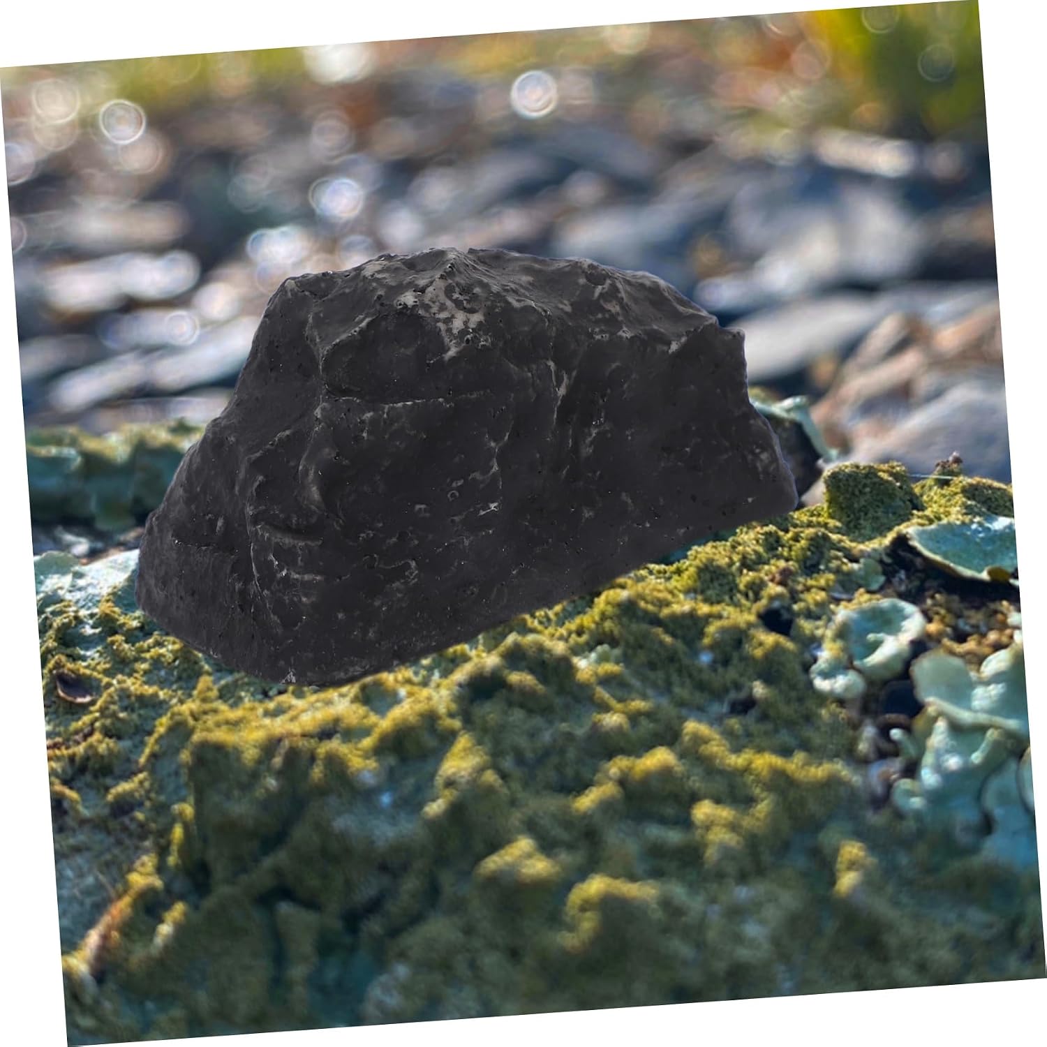 Outdoor Waterproof Simulated Stone Key Box Hide a Key Rock Realistic Fake Rock for Garden for Outdoor Use