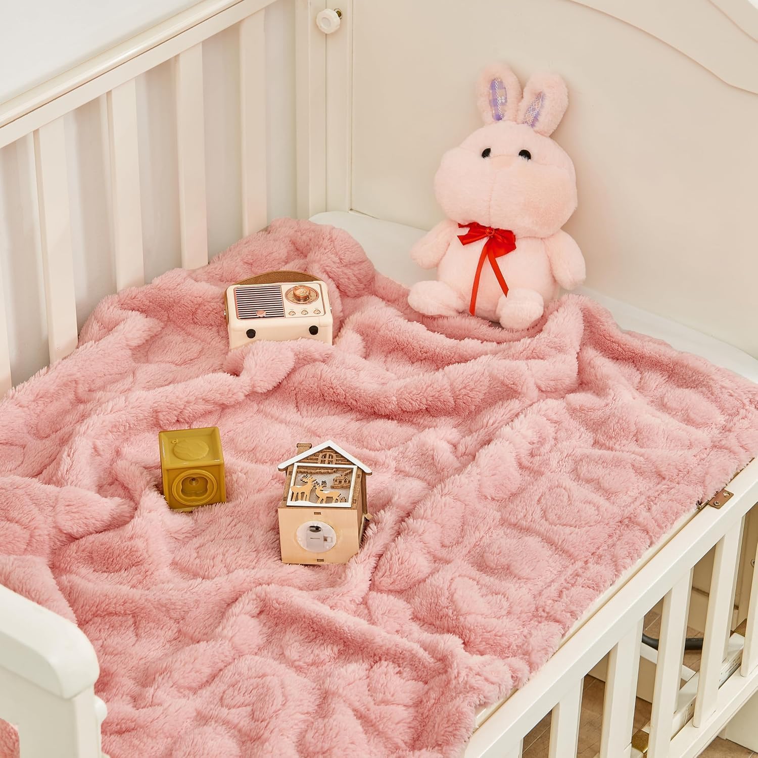 LSYZHX Fleece Baby Blanket Heart Checkered Blanket,30"X40" Cozy Soft Warm Sherpa Baby Blanket for Girls Boys Newborn Essentials for Infant Baby Shower Receiving Gift (Pink) - Image 3