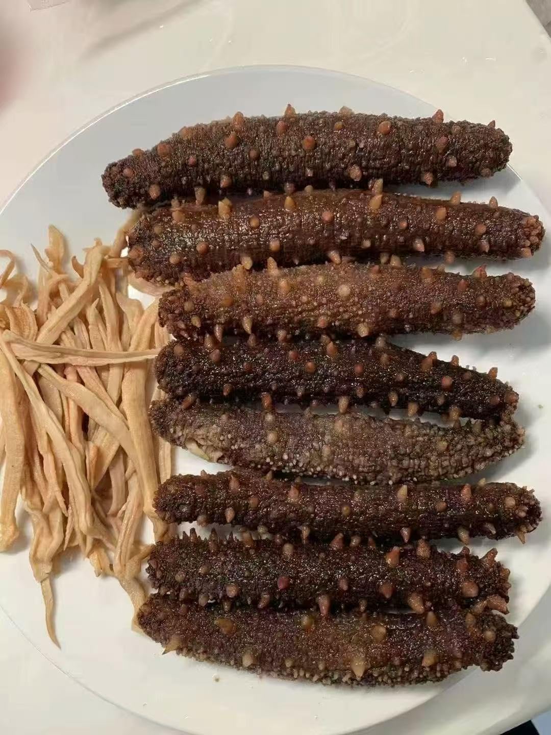 Royal SeafoodUSA Alaska Dried Wild Caught Sea cucumber 8oz 特级野生淡干美国阿拉斯加红参 海参 刺参 强增免疫力 8oz装 (Medium size 10-15 pieces)