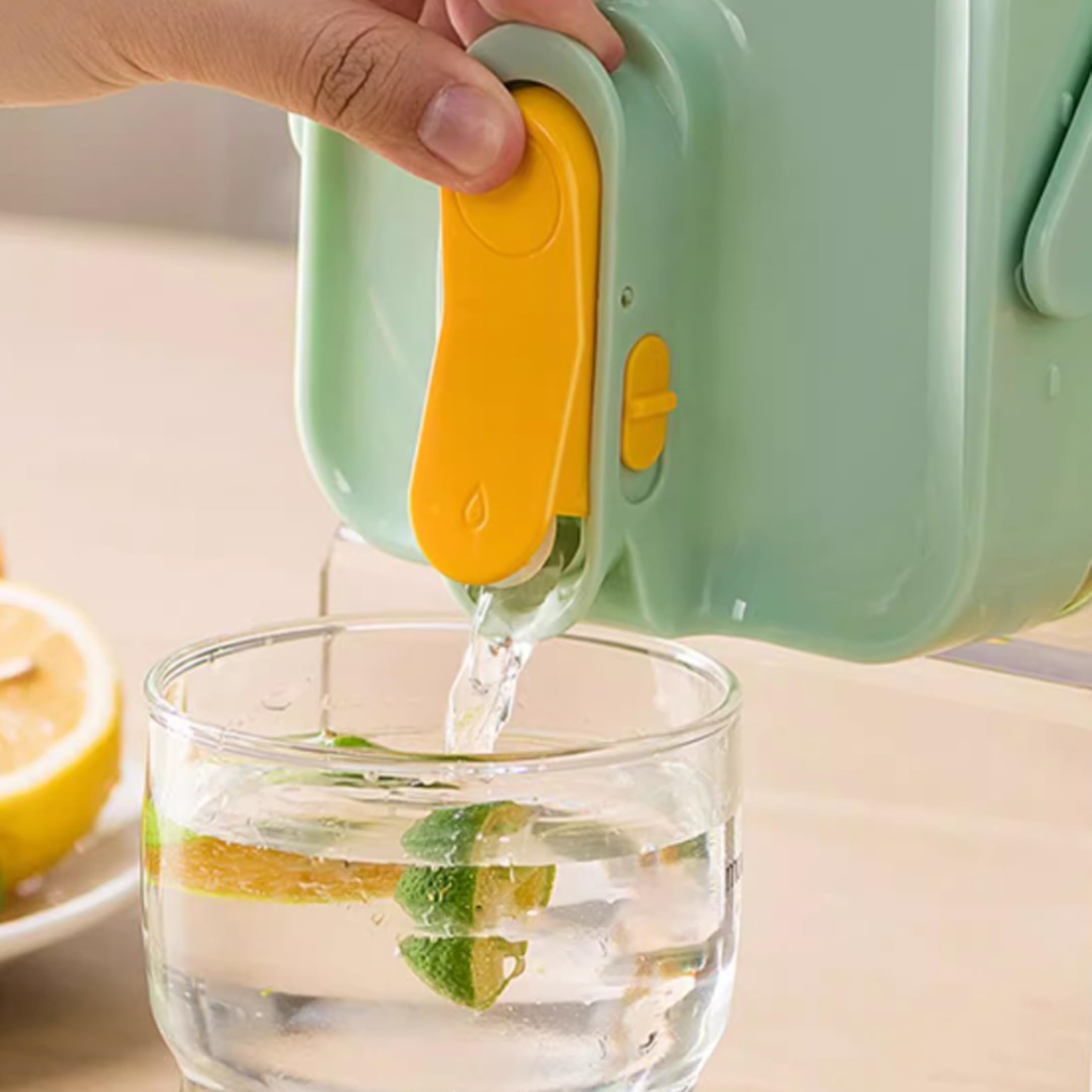 Jarra con tapa de 3500 ml, jarra de agua con espita: ahorra espacio, a prueba de fugas, para frigorífico, hogar y camping, verde