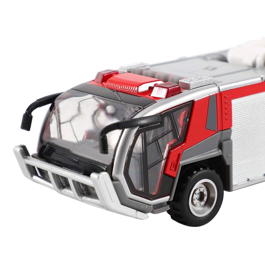 Amazon.co.jp: Garilly 1:32空港消防車消防車電気ダイキャスト