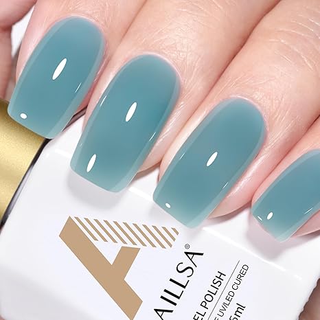 Summer Nail Colors 2025: Sky Blue Jelly Gel Nails