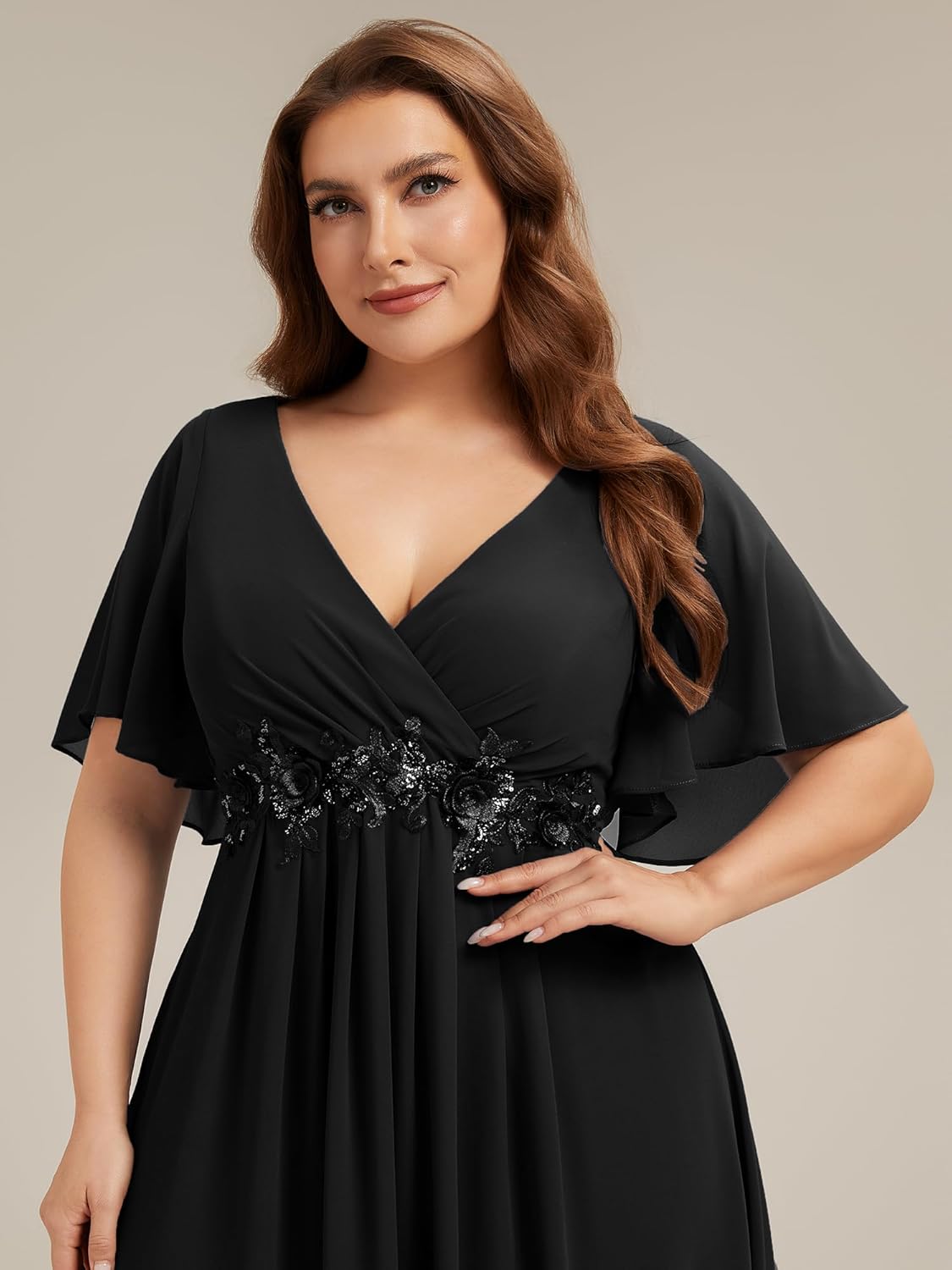 Ever-Pretty Women's Summer Plus Size Formal Dresses V Neck Applique Evening Gowns Mother of The Bride Dress for Curvy Women - Image 5