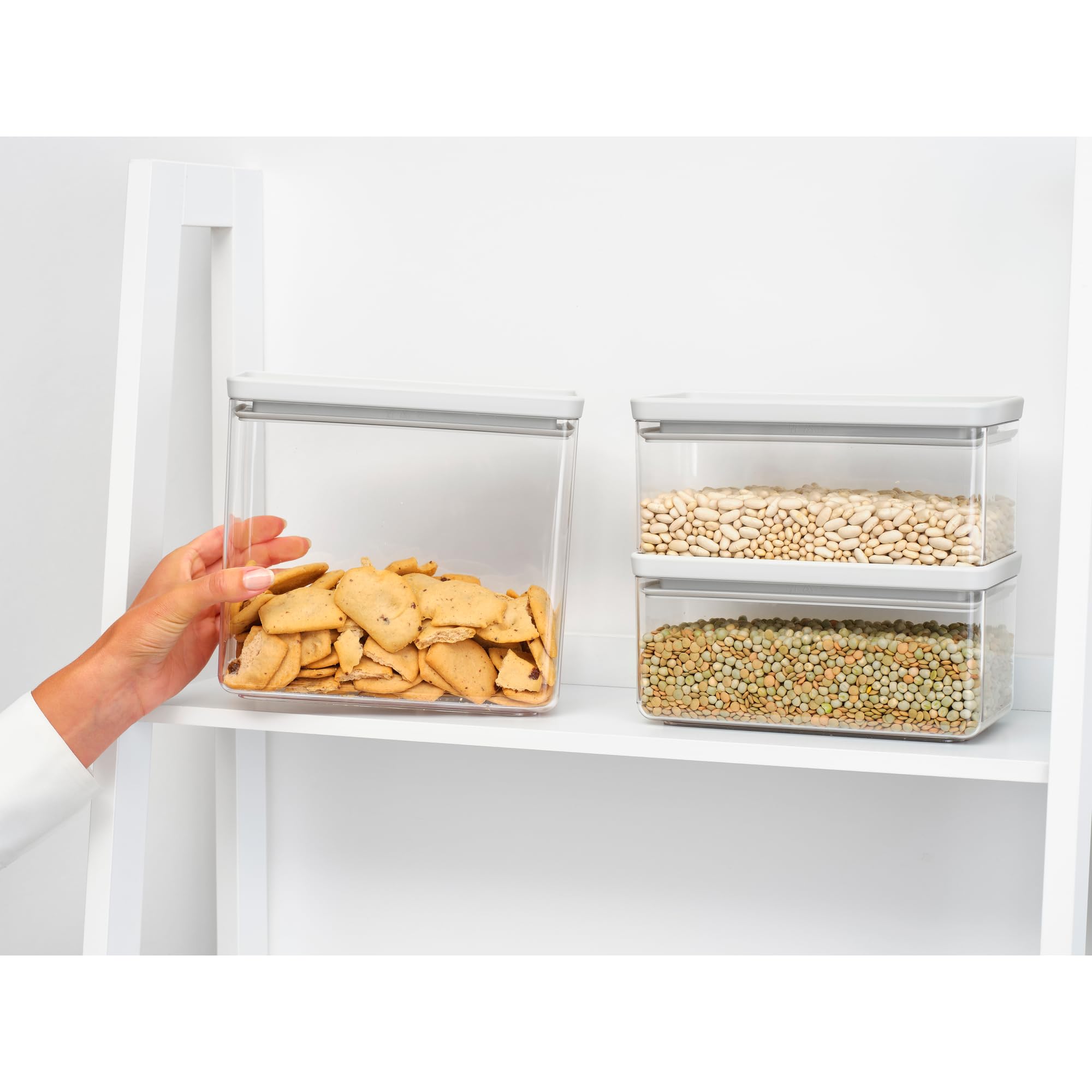 Zestaw 2 pojemników do układania w stosy Brabantia TASTY+ – 1,5 l i 3,5 l | Szczelny pojemnik na żywność z silikonową uszczelką w pokrywie | Słoik na suchą i mokrą żywność, cukier, mąkę | Light Grey