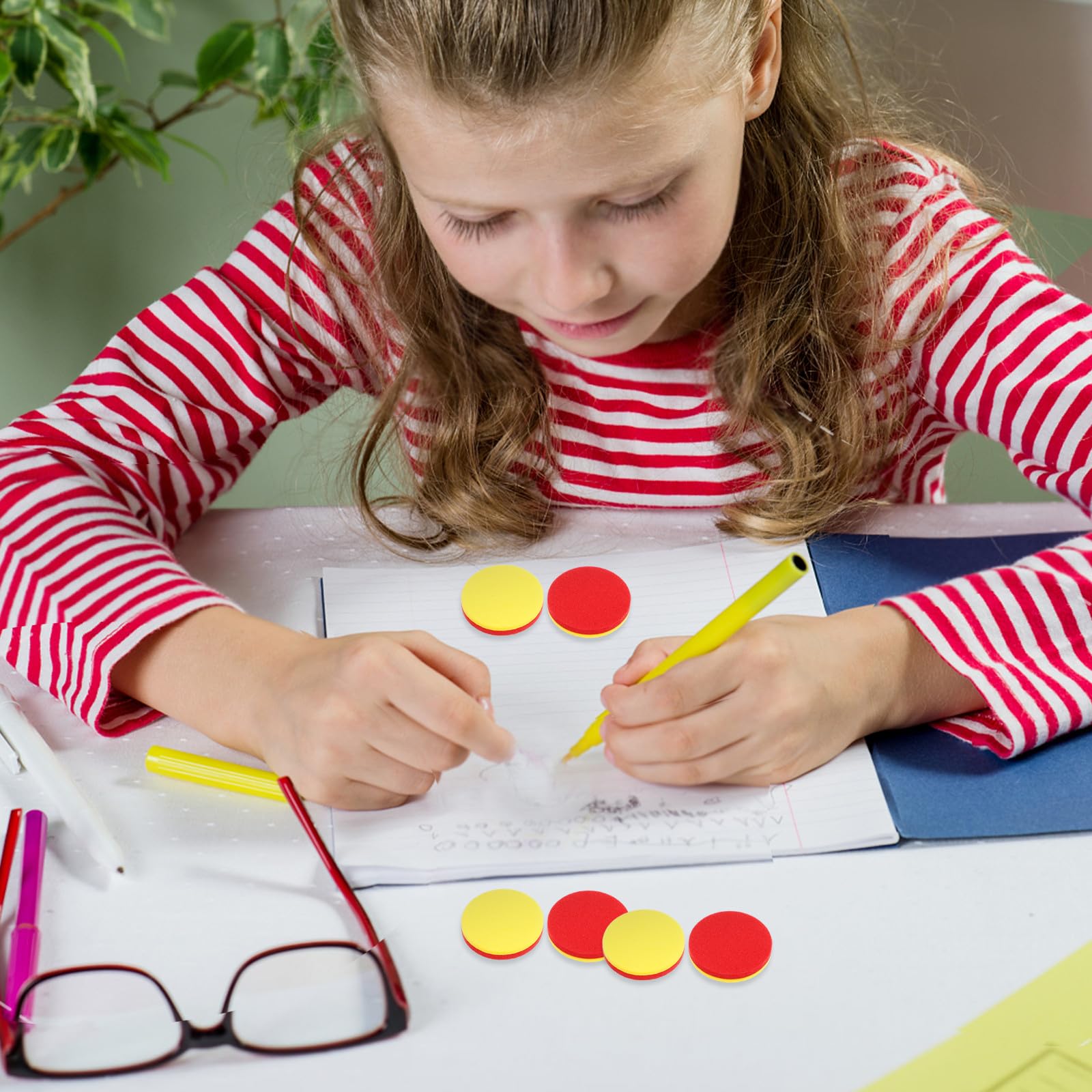 TOYANDONA 200 Stück Runde Mathematik Zählchips aus Eva für Kinder mit Zweifarbigen Zählscheiben Sicher und Leicht Handhabbar für Klassenzimmer und Lernspiele
