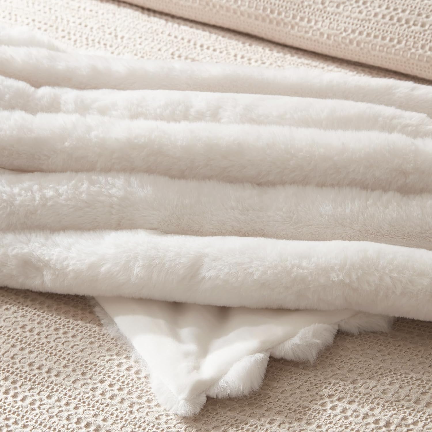 WDCOZY Faux Fur Throw Blanket Striped Super Soft Cozy Fluffy Luxurious Blankets Couch Bed Sofa Chair Home Decor Warm Furry Fall Winter Plush Lightweight Rabbit Fur Bubble Blanket 50" x 60", Ivory - Image 5
