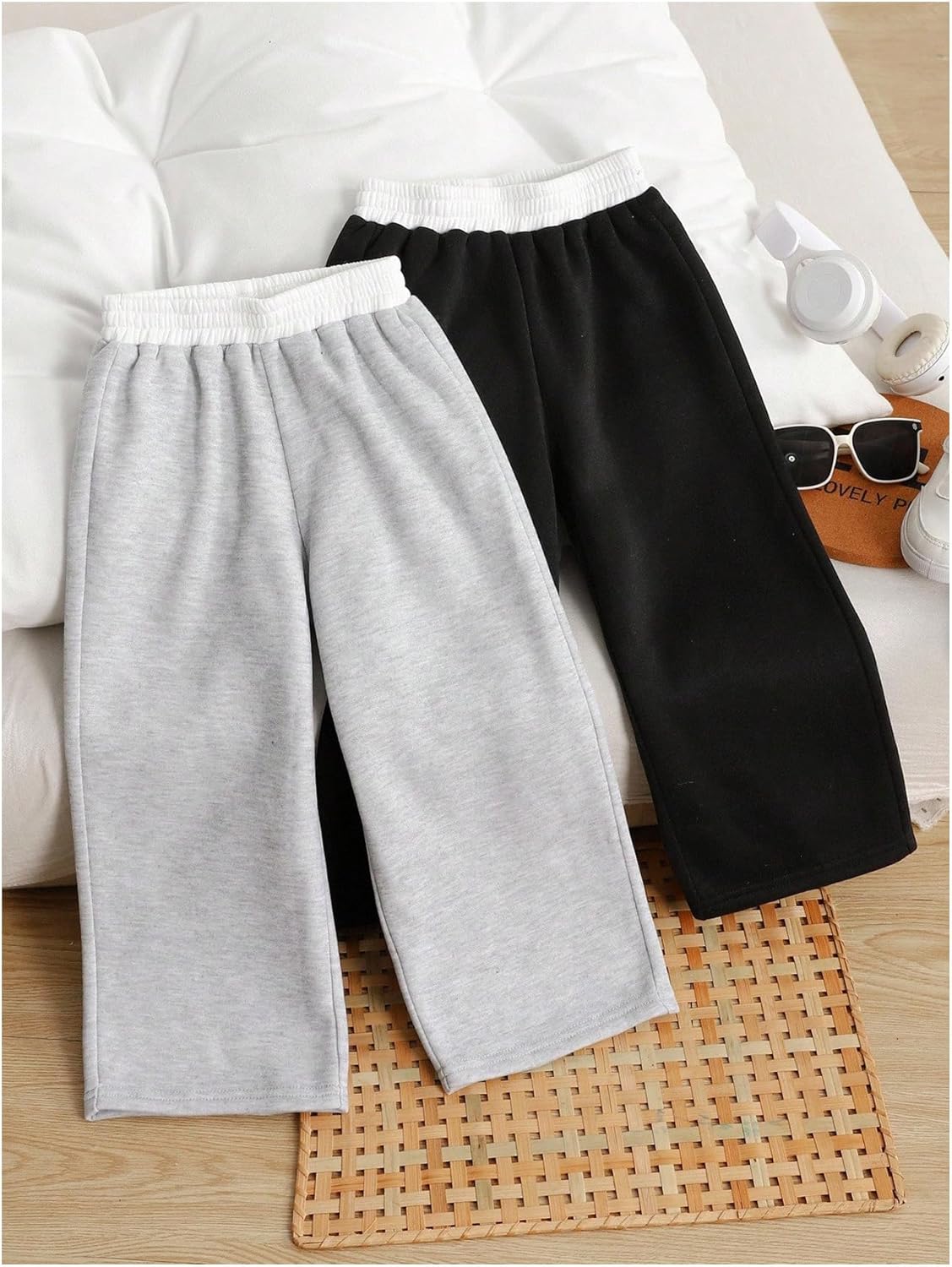 SOLY HUX Toddler Girl's 2 Pack Baggy Sweatpants Color Block Elastic Waist Wide Leg Casual Athletic Pants - Image 3