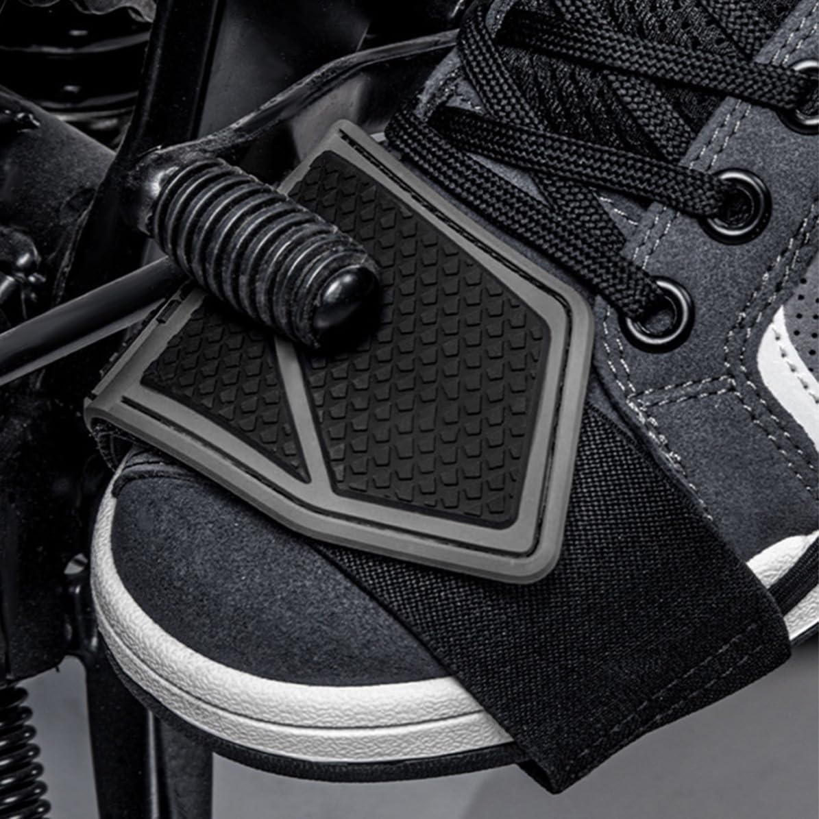 ORFOFE Motorcycle Shifting Foot Protector Gear Shifting Pad Non-Slip Cover Sturdy Boot Protector for Motorcyclists Motorcycle Gear Shift Lever Accessories