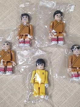 サッカー選手とアニメキャラクター フィギュア 8体セット サッカー 日本代表 フィギュア8体セット - メルカリ