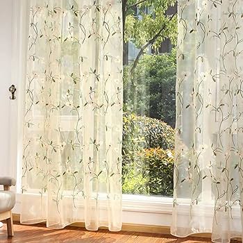 さえらアキアカネエレガントな花柄カーテンレア希少 さえらアキアカネエレガントな花柄カーテンレア希少【ご確認