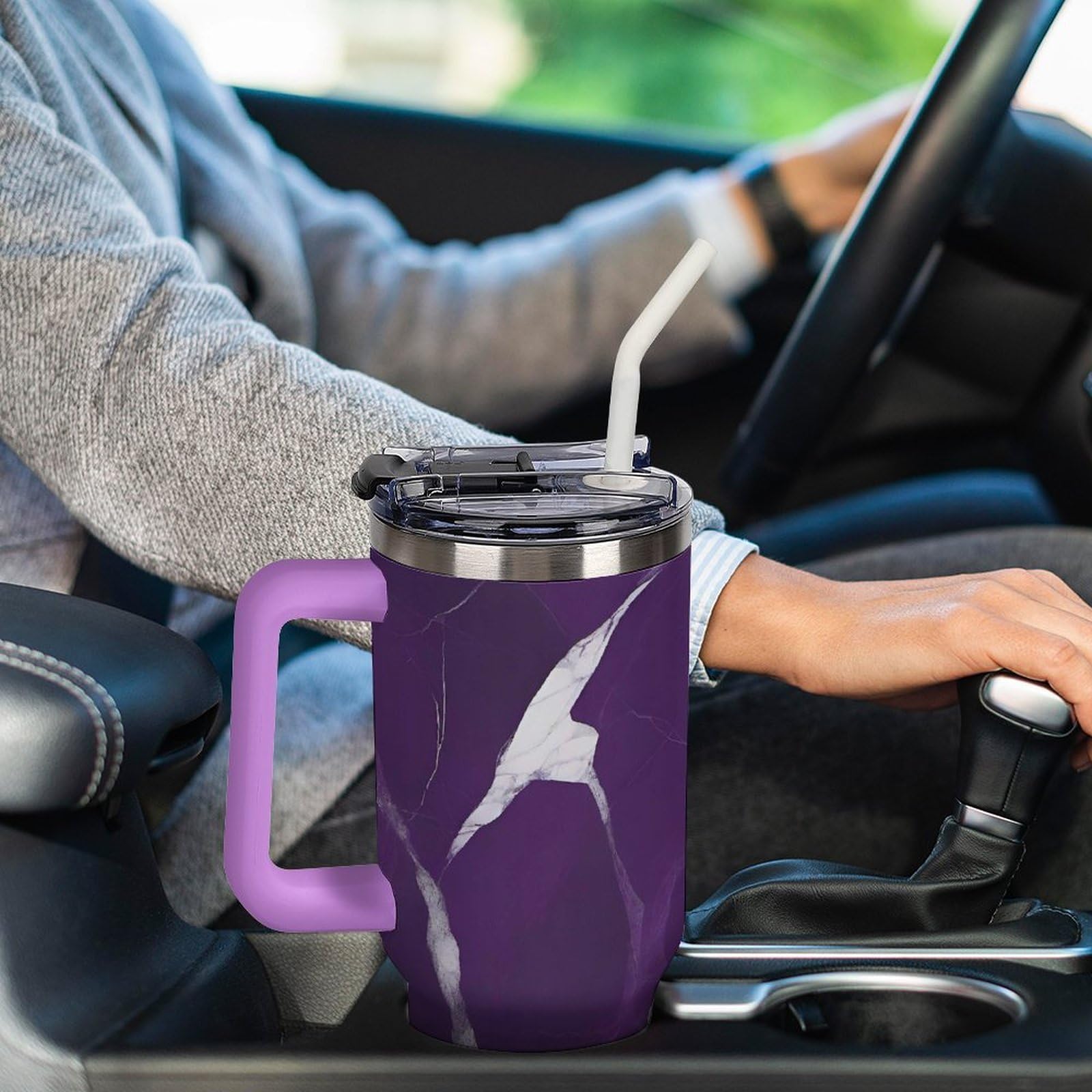 Autobecher aus 304 Edelstahl, 1,2 l, dunkelviolette Textur, Becher mit Strohhalm und auslaufsicherem Deckel, großes Fassungsvermögen, vakuumisolierter Reisebecher für Auto-Becherhalter