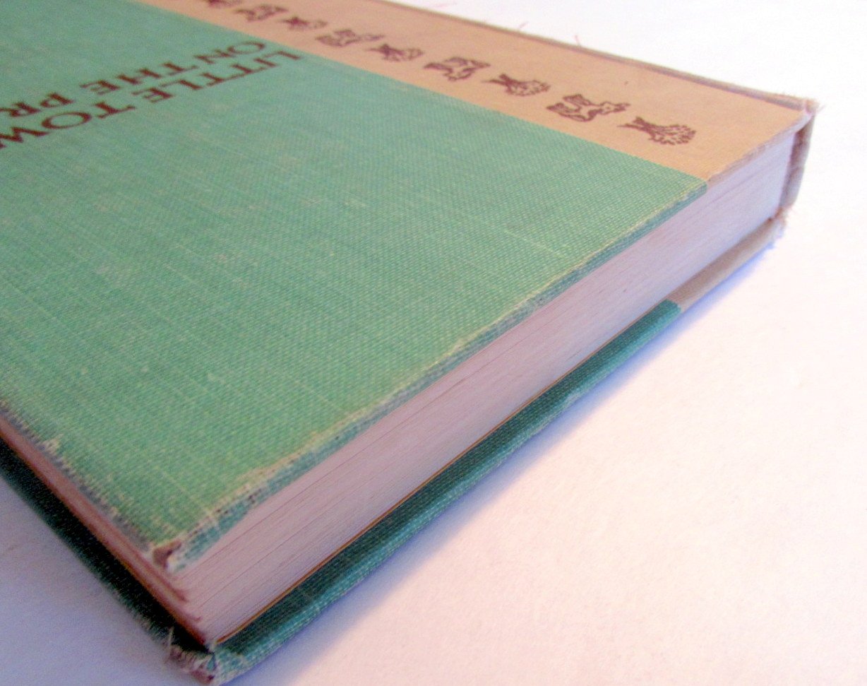 Little Town on the Prairie: A Newbery Honor Award Winner (Little House, 7) - Image 3