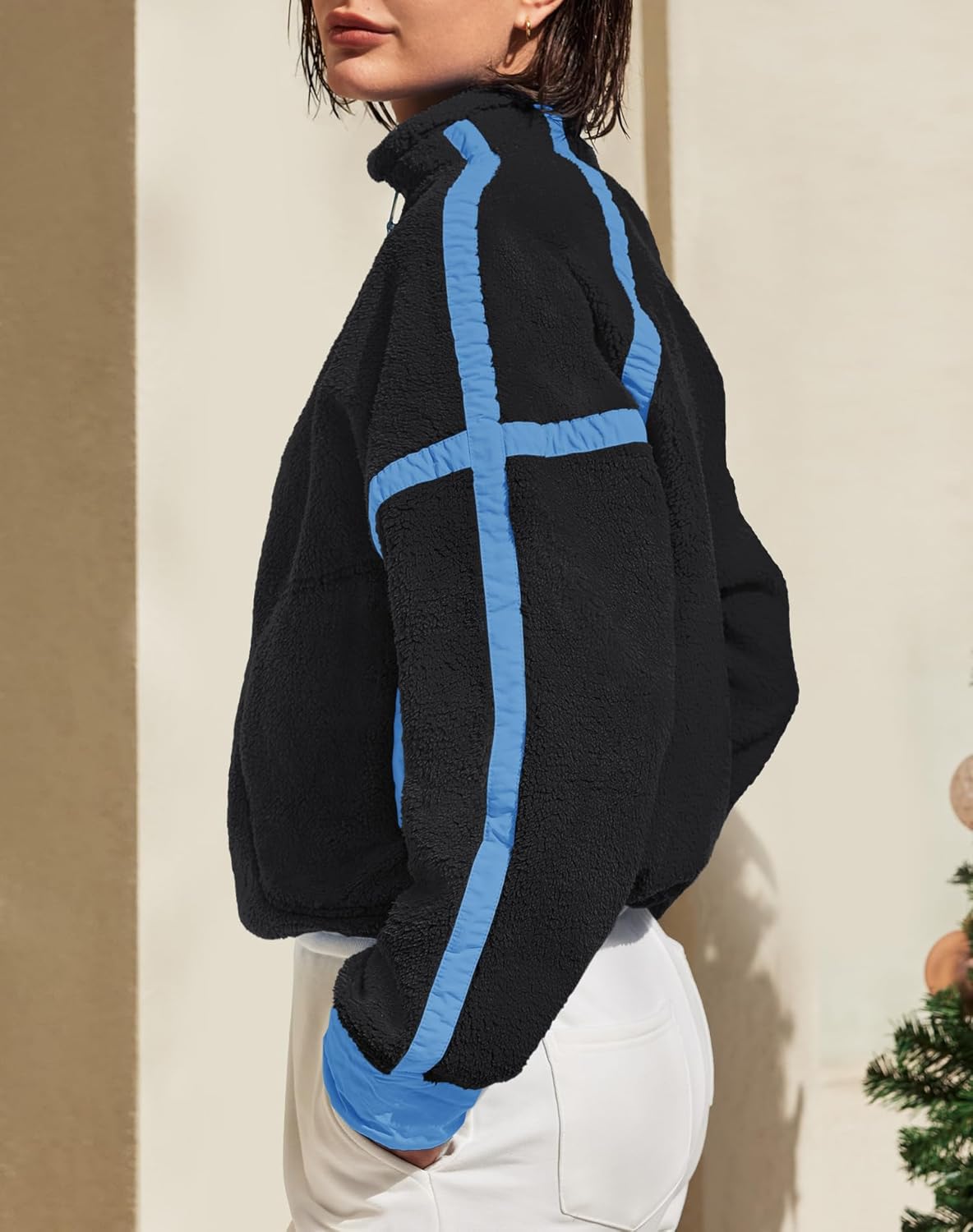 Yanekop Womens Fleece Jacket Zip Up Fuzzy Sherpa Jackets Long Sleeve Winter Coats Striped Warm Outwear with Pockets - Image 6