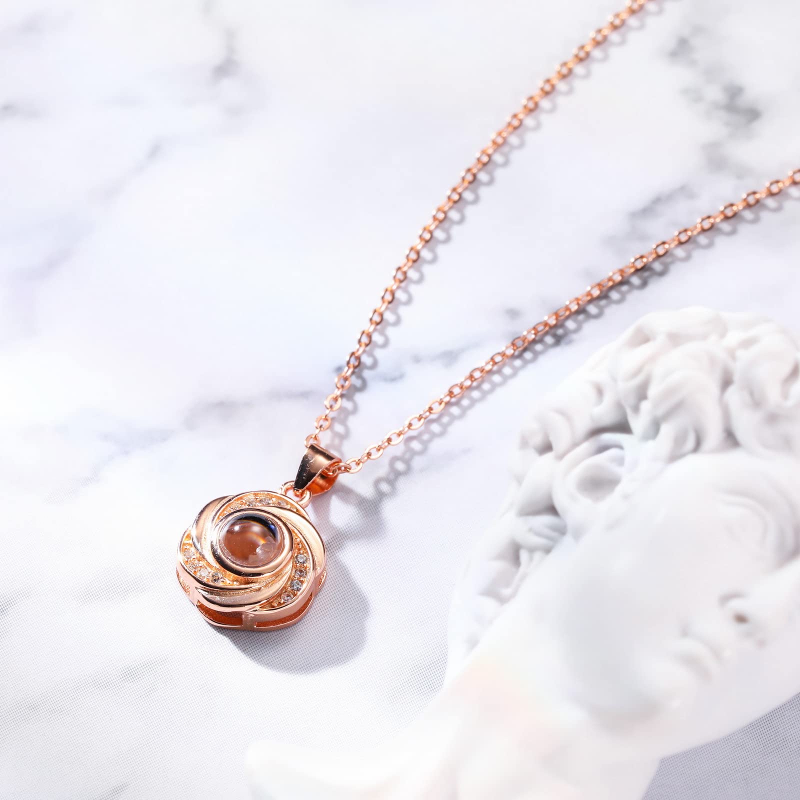 INBLUE Colgante con Imagen de Proyección Personalizada Collar de Plata de Ley 925 Colgante En Forma de Corazón de Cumpleaños para Ella/Mujer/Novia/Joyería para Mamá