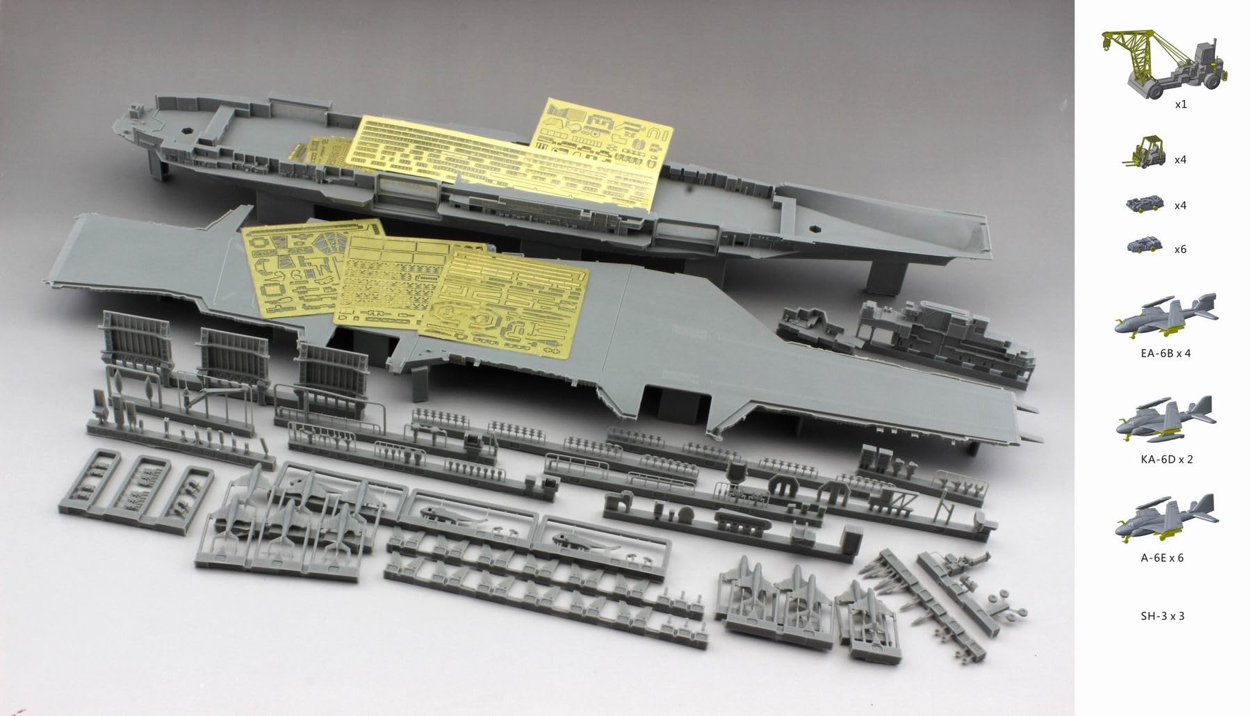 Amazon | Orange Hobby 1/700 米海軍空母 CV-41 ミッドウェイ 1991