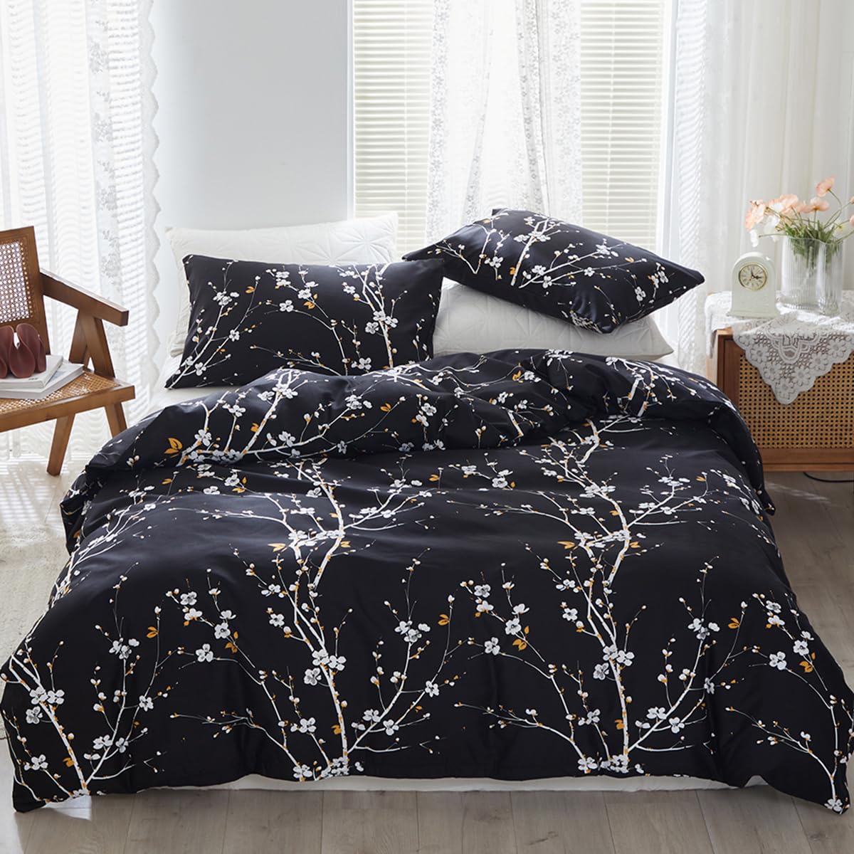 STYHO Black Duvet Cover Set Single Reversible Plum Blossom Floral Bedding Set including Pillowcase Soft Microfiber Botanical Flowers Duvet Set for All Seasons with Zipper Closure(Black