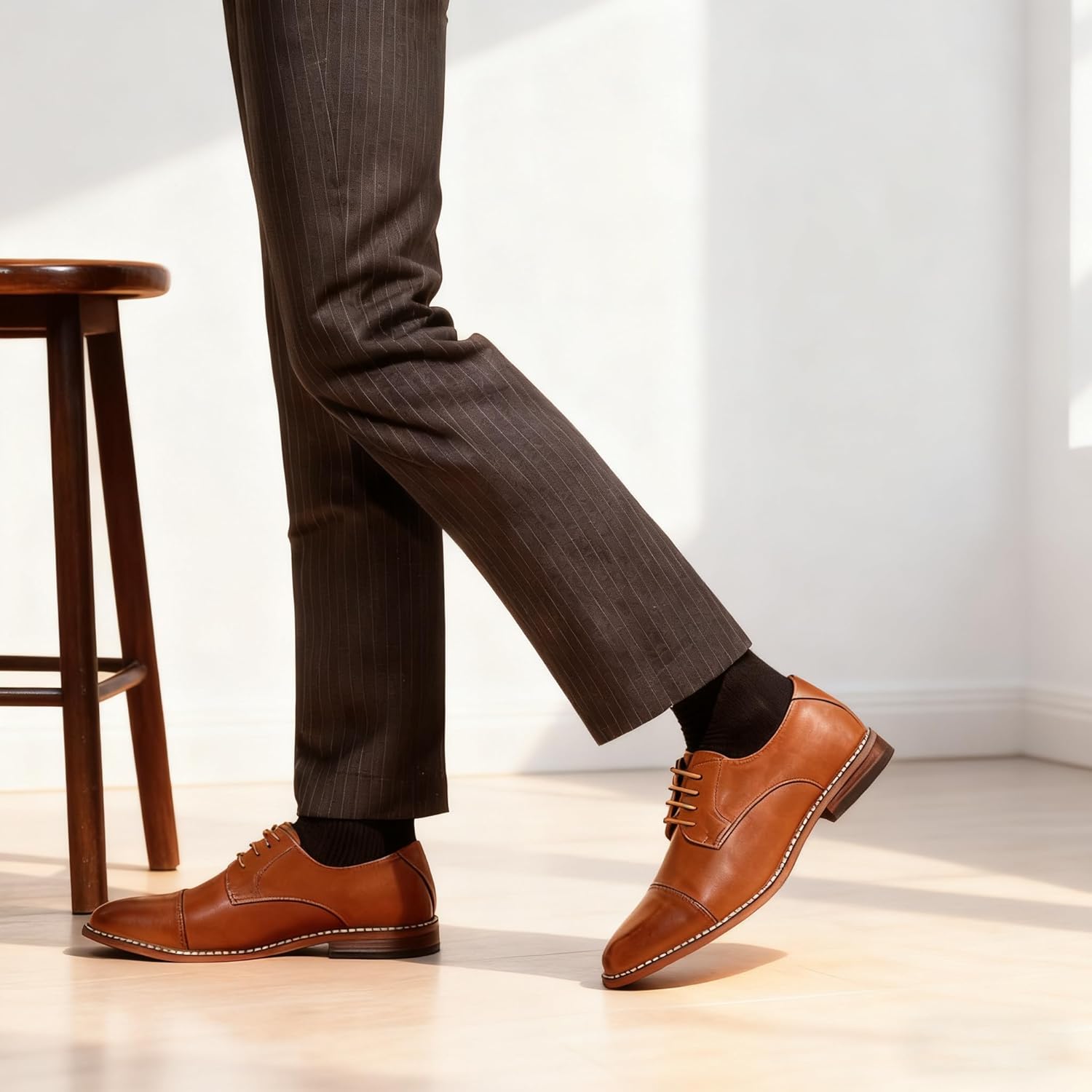 Vostey Men's Dress Shoes Classic Formal Business Cap Toe Wingtip Oxfords Lace Up Derby Shoes - Image 2