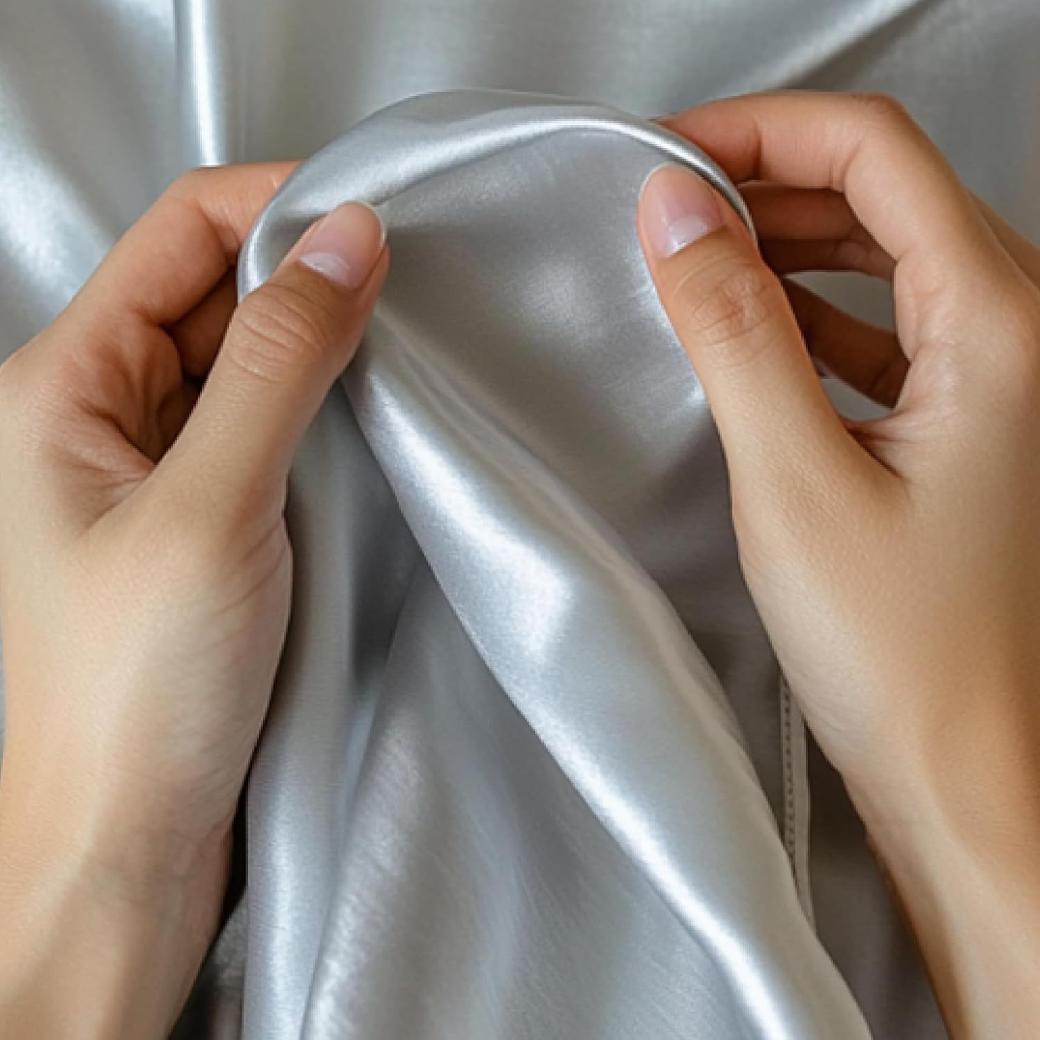 Qure Silk Pillowcase for Hair and Skin, Mulberry Silk Pillow Cases, Anti Acne Cooling Sleep, Real Natural Silk Covers with Hidden Zipper, Gifts for Women Men, Standard Size