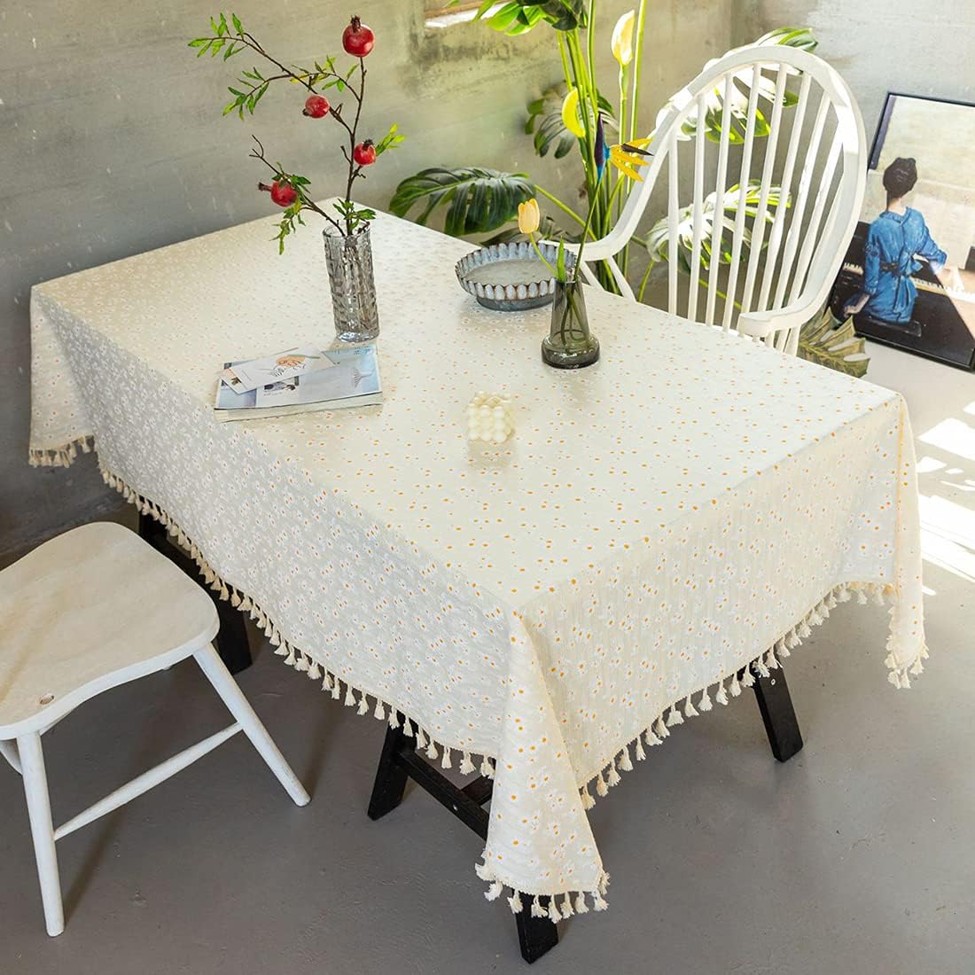 vctops Boho Embroidery Cotton Tablecloth with Tassels Farmhouse Daisy Dust-Proof Table Cover for Kitchen Dining Room Party Picnic (Floral, 55x55 Inch)