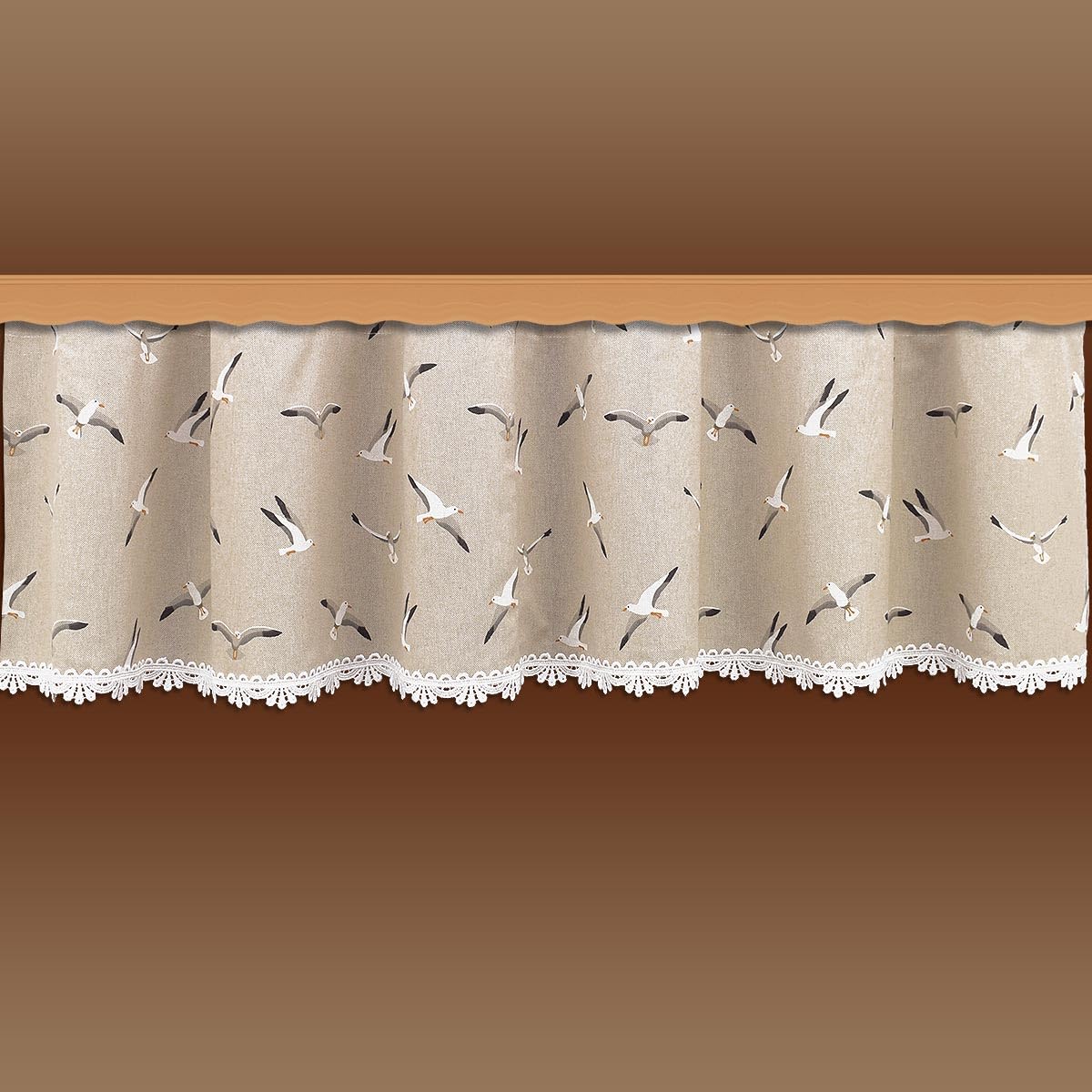 Querbehang Ilma Möwe mit Vogtländischer Spitze – hochwertige Landhaus-Gardine in Natur | maritimer Baumwollstoff Blickdicht | Volant mit Reihband Höhe x Breite 30 x 280 cm