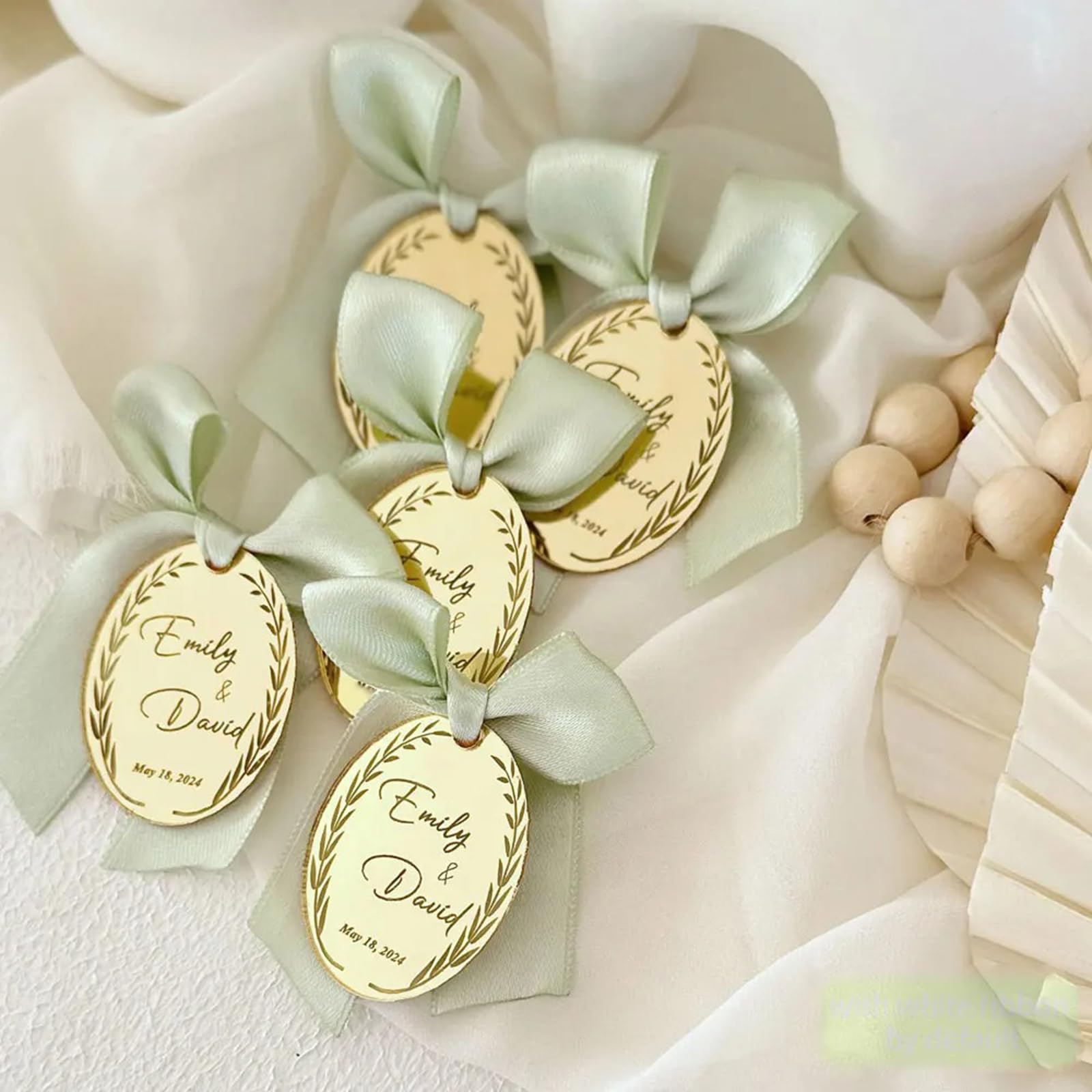 Personalisierbare Namensschilder, Hochzeitsschilder, Tischkarten, runde Namensschilder, individuelle Babyparty-Etiketten, Baby-Taufe, Spiegel-Dekoration (100 Stück)