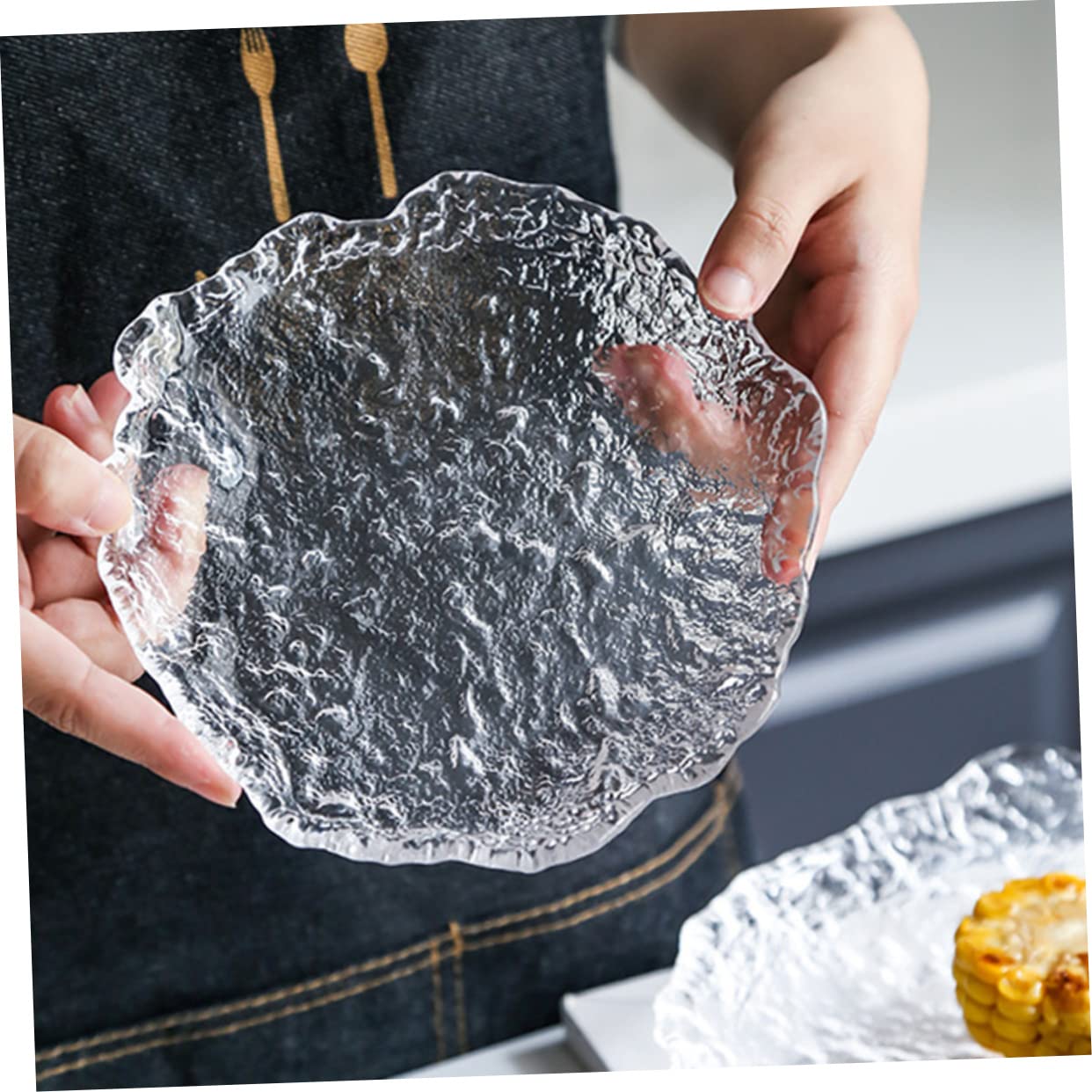 SOLUSTRE Glass Steak Serving Tray Creative Food Storage Plate for Home Restaurant and Hotel Use Easy to Clean Smooth Surface for Hot Cold Dishes Housewarming Present