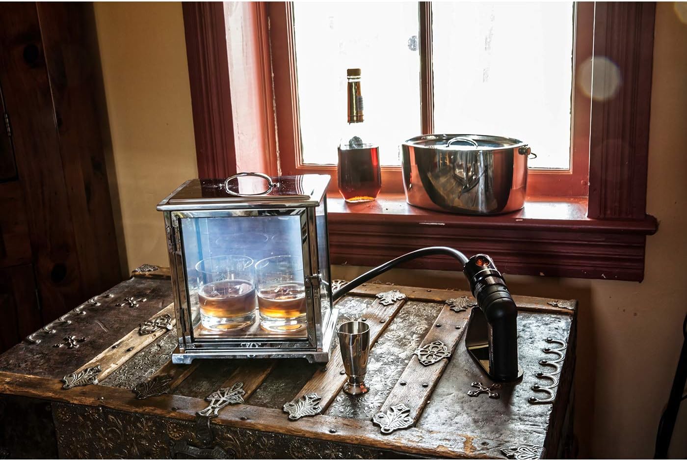 Crafthouse by Fortessa Glass Cocktail Smoking Box with Handheld Smoker