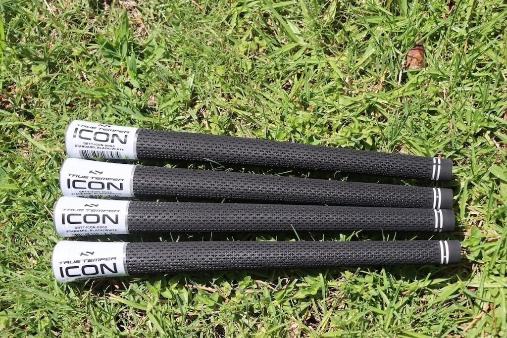 True Temper Icon Golf Club Grips Black/White Standard Core .580 Round Set of 13