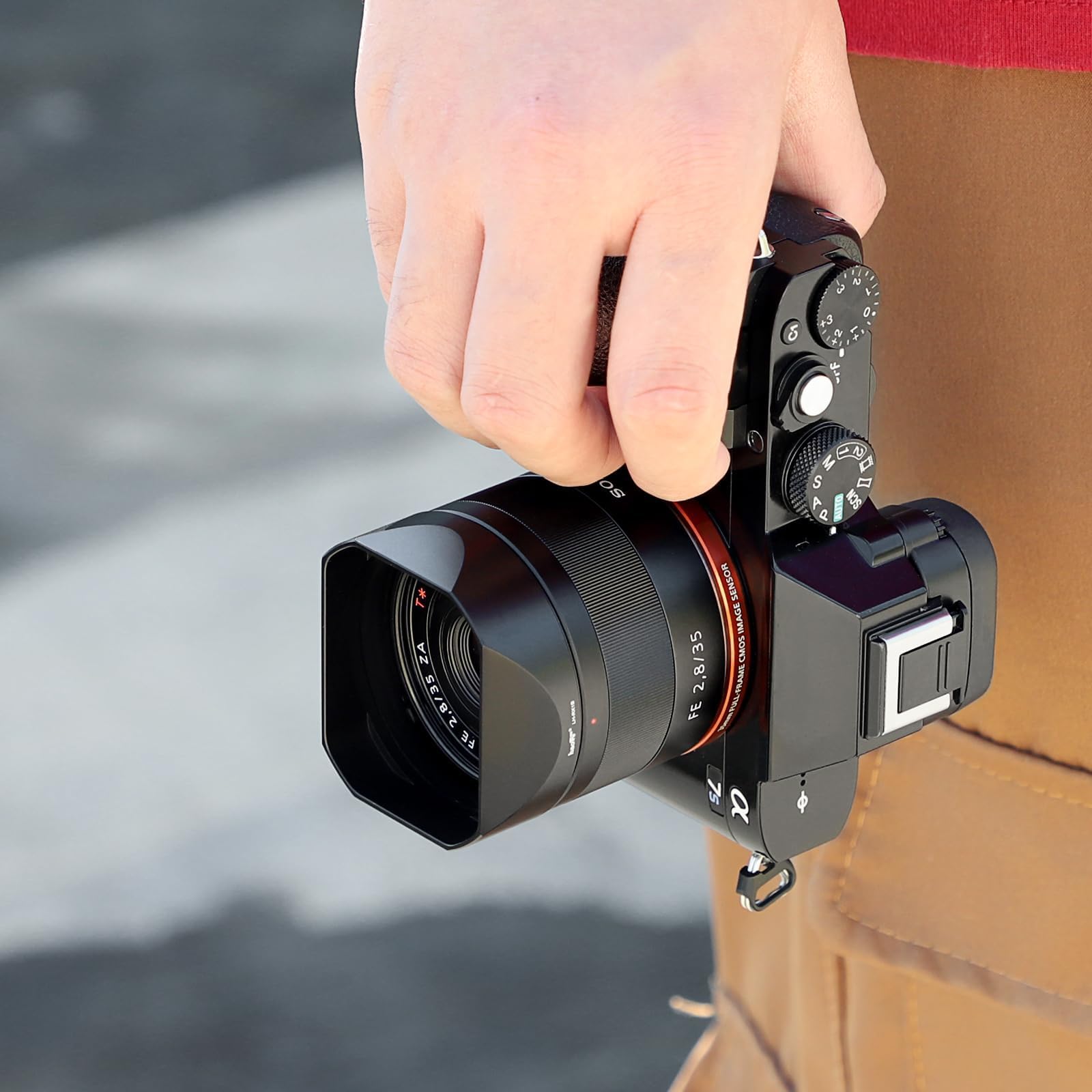 Haoge LH-RX1B Paraluce quadrato in metallo a baionetta per Sony FE 35 mm F2.8 ZA Carl Zeiss Sonnar T* FE 55 mm F1.8 ZA FE 24 mm F1.8 ZA E Mount Lens