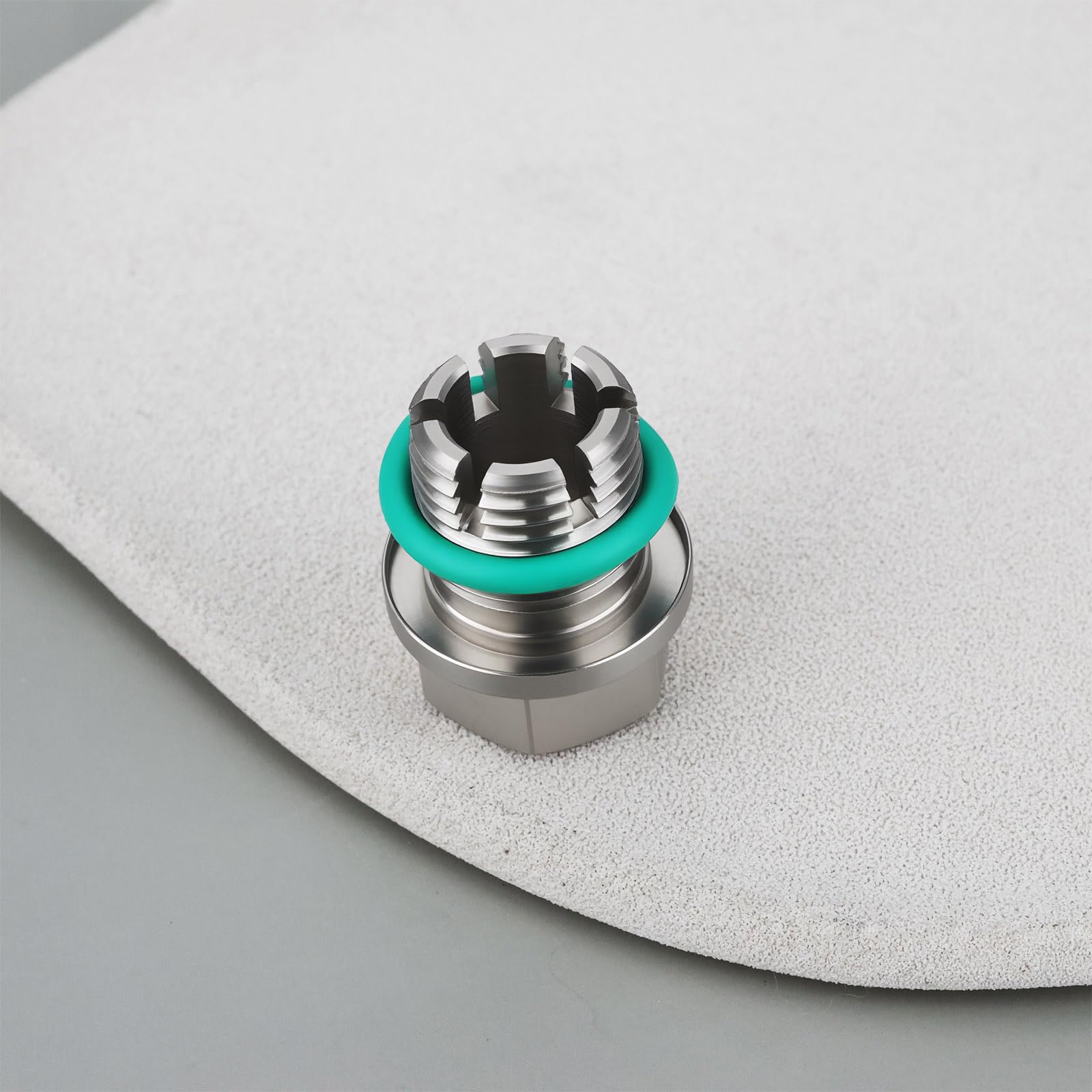 Kit de Reparación de Tapón de Drenaje de Aceite Autorroscante M16.1-1.5x15MM para Automóviles SUV Y Camionetas Ligeras