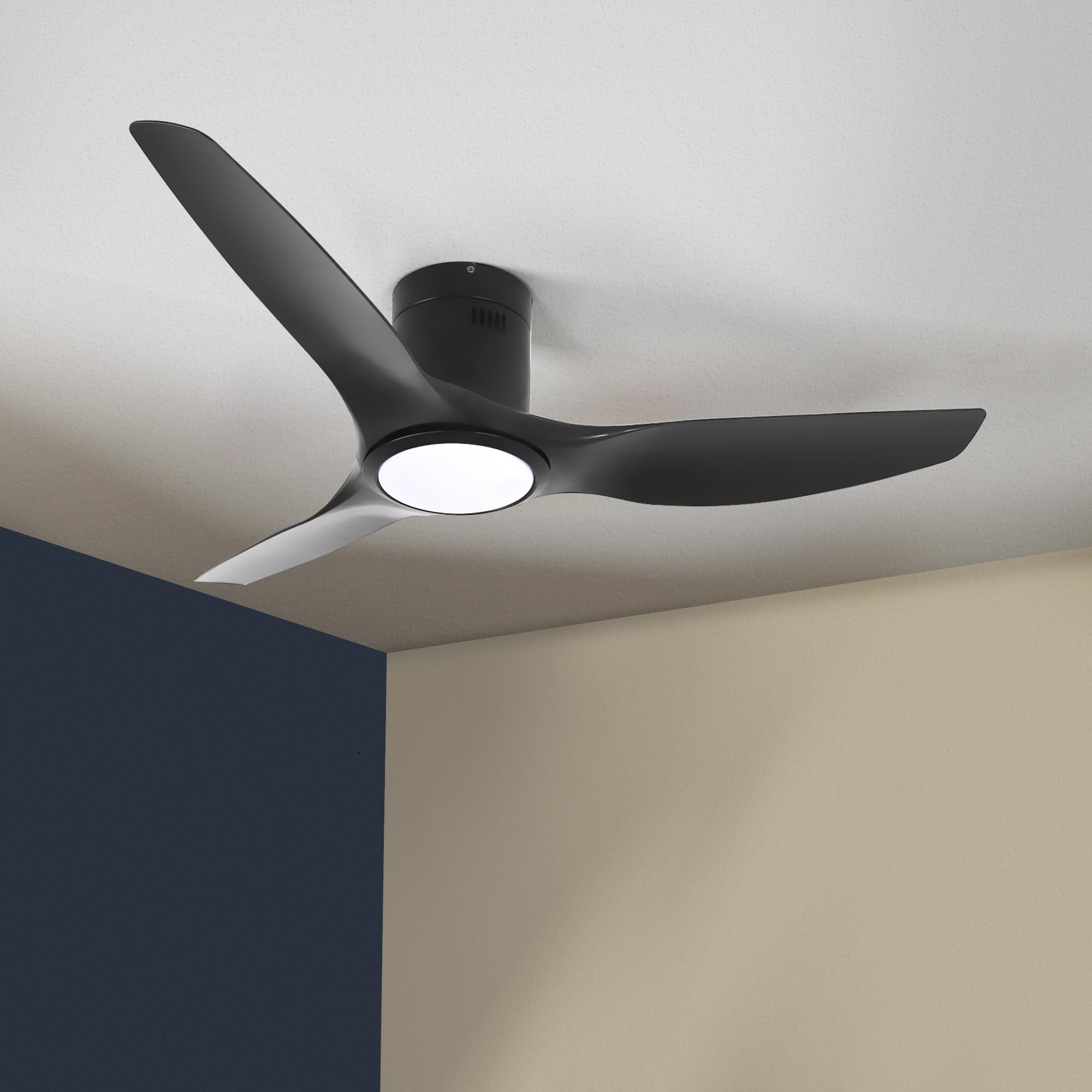 HUIMAN Low Profile Ceiling Fan with Light Black,52 inch Flush Mount Celing Fans with Remote,3 Color Temperature,6 Speeds,Reversible Quite DC Motor