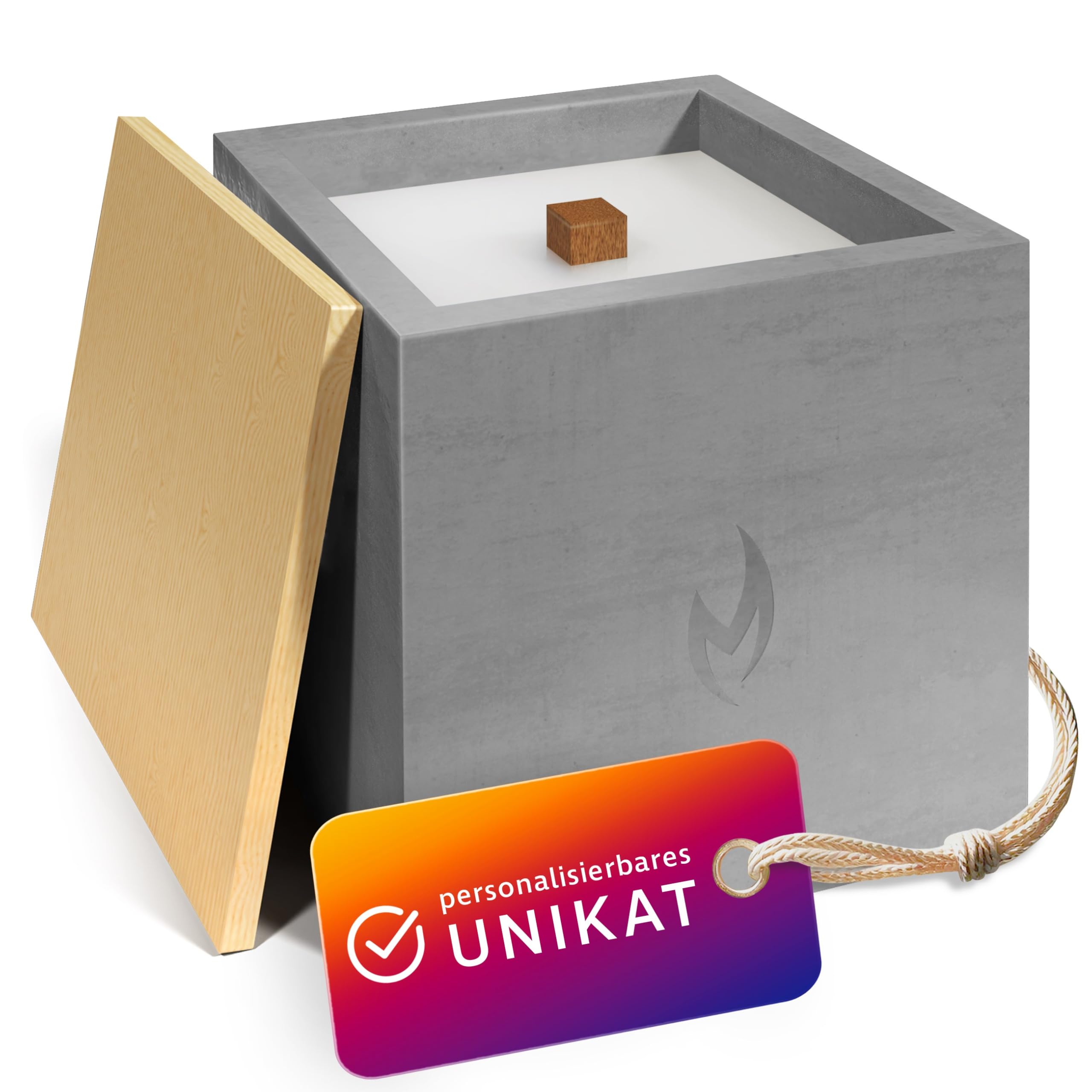 Monster24 Betonkerze Outdoor 15x15x15 cm mit Dauerdocht – Tischfeuer mit Bambusdeckel - Windfestes Gartenlicht, Gartenfackel für Terrasse Balkon - Beton Tischkerze wiederbefüllbar als Outdoor-Deko