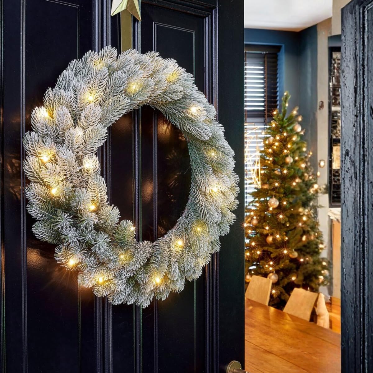 Black Box Trees Nagoya Couronne de Noël avec éclairage LED - H 12 x Ø 60 cm - Vert