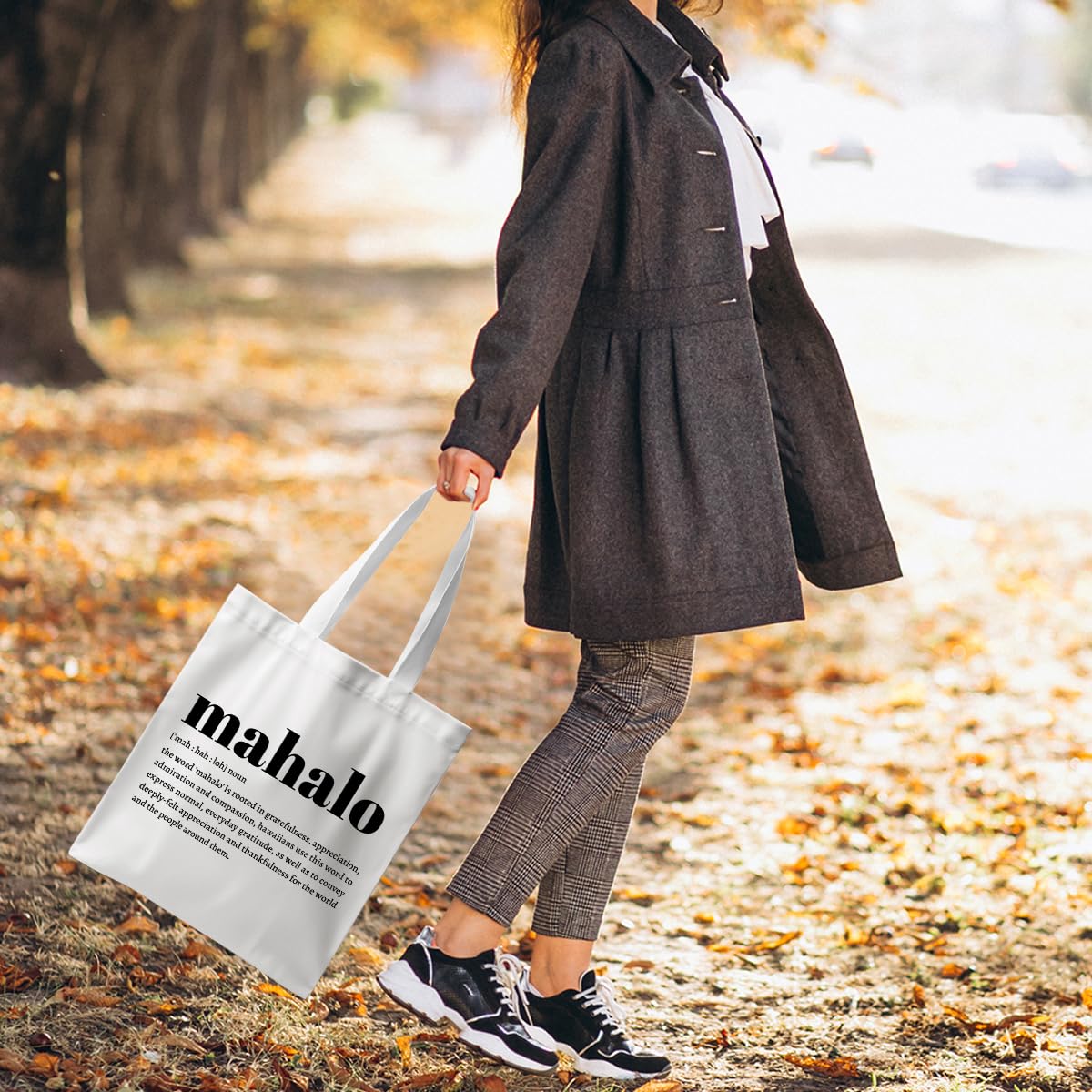 ZHAMEN Aroha Kainga Whānau Aotearoa Aloha Mahalo Ohana Ahuihou Ubuntu Sawubona Definition Zulu Maori Hawaiian Tote Bag
