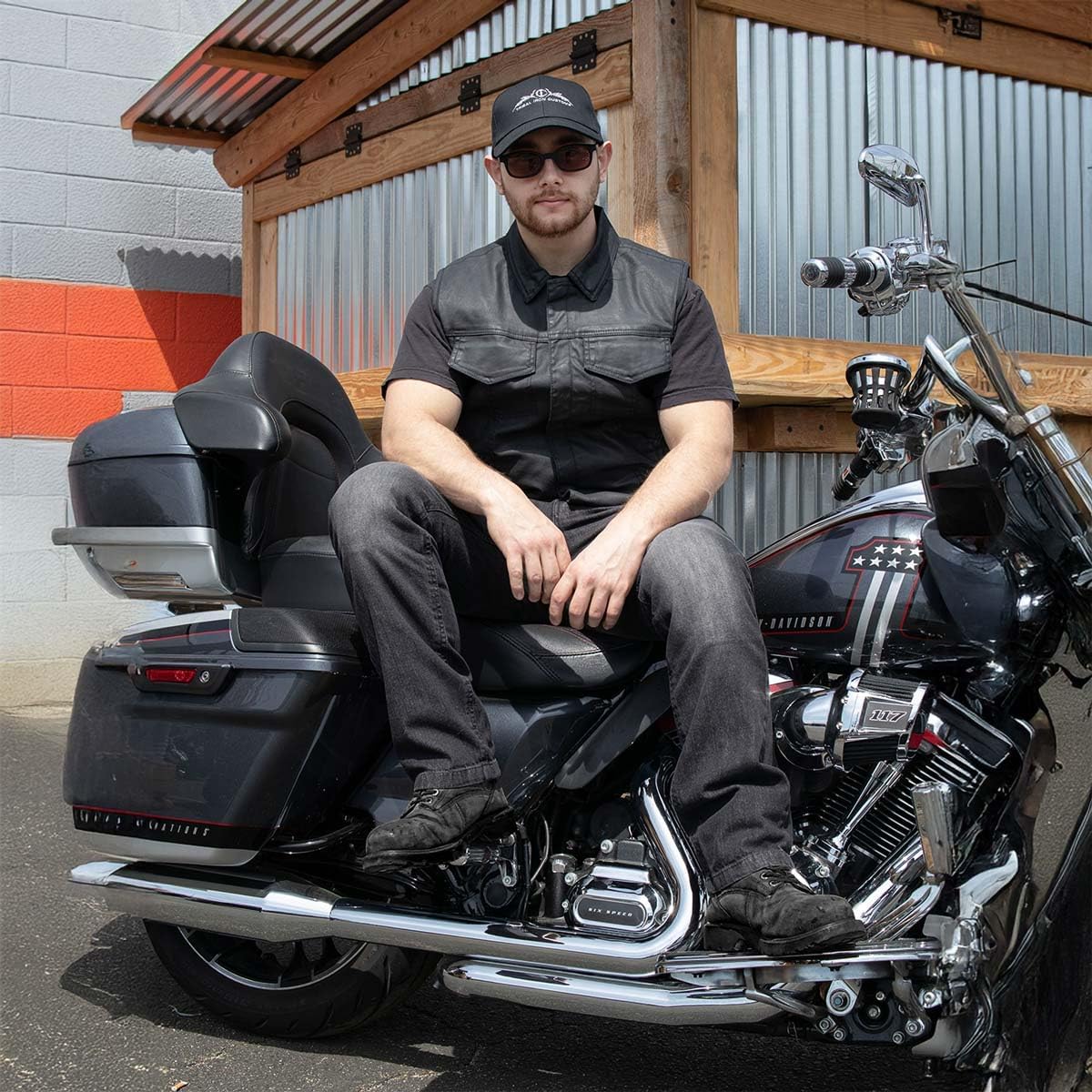 Milwaukee Leather MDM3030 Men’s Black Waxy Coated Denim Club Style Motorcycle Rider Vest w/Shirt Collar - 3X-Large - Image 8