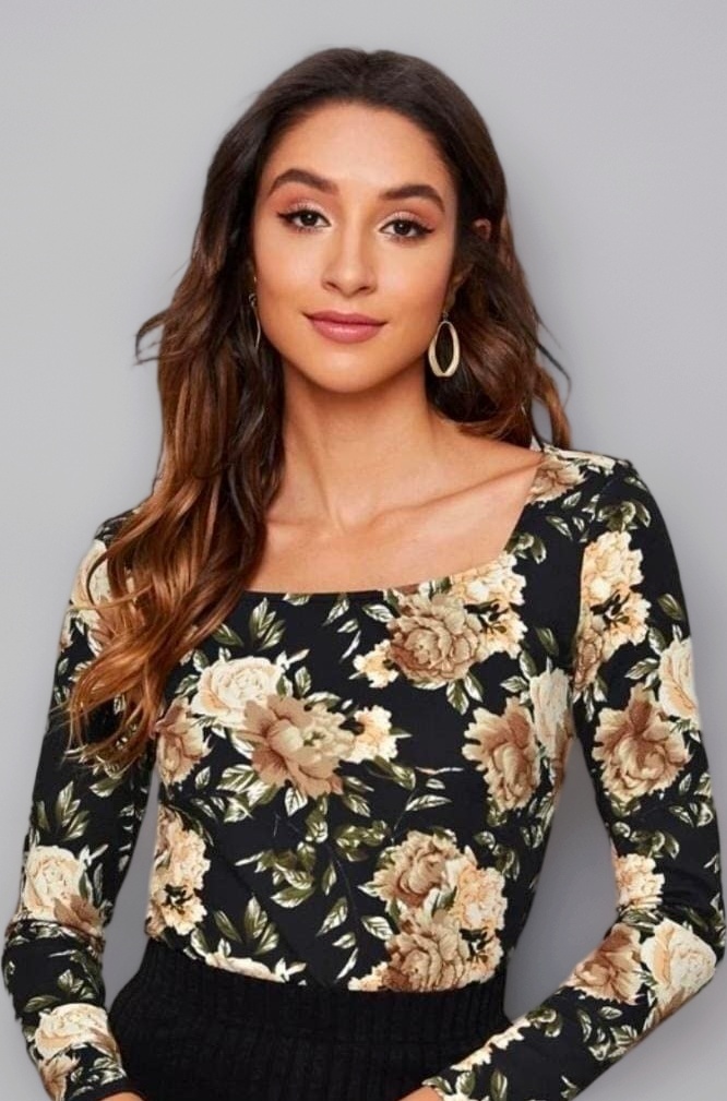 Dream Beauty Fashion Women's Full Sleeve Square Neck Printed Fitted Tee -23" Inches (Sania-Top)