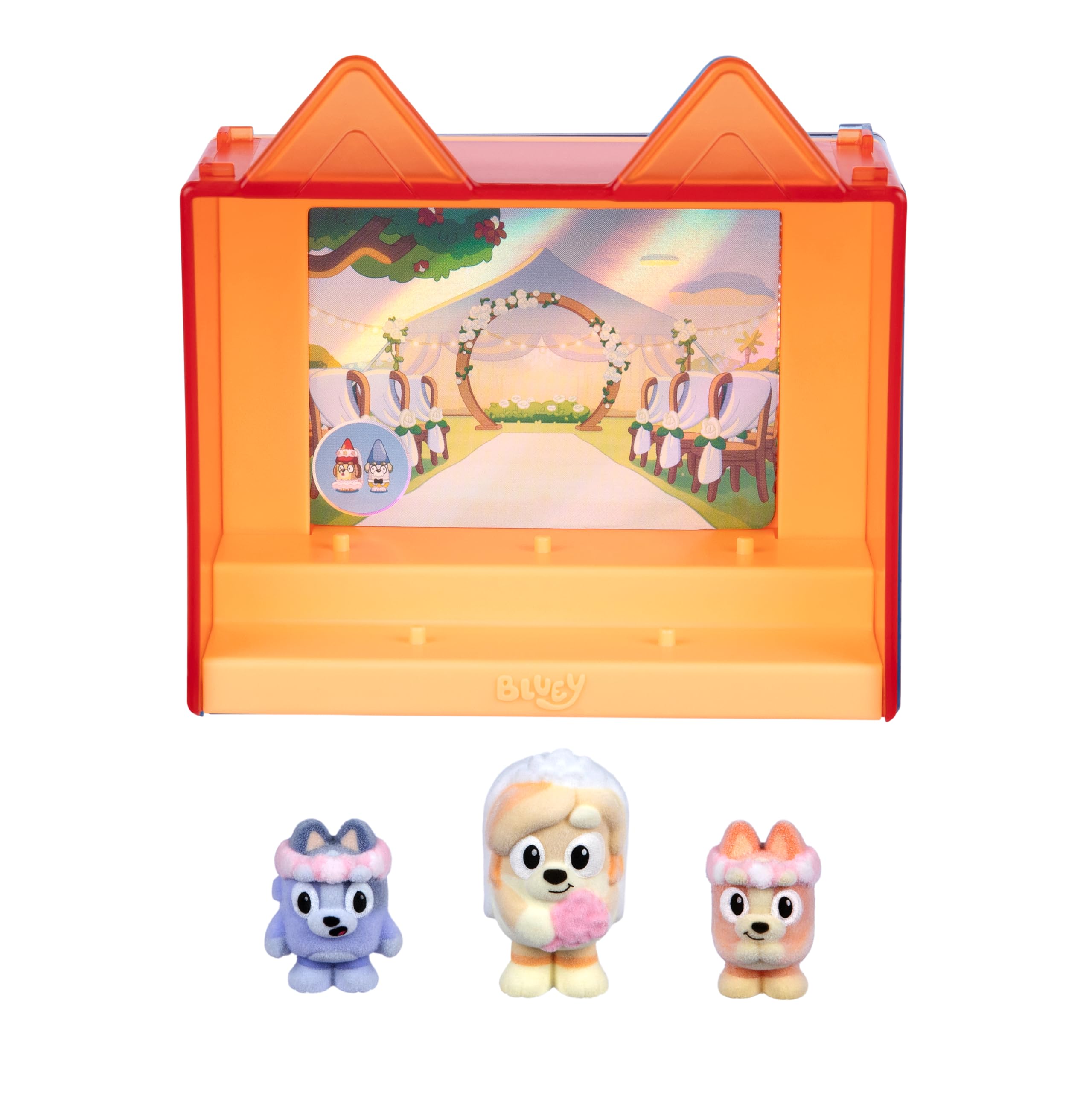 Bluey Fuzzies Episode Pack: The Sign. With 3 Specially Flocked Collectible Mini-Figures (Incl. 1 Exclusive), Display Case