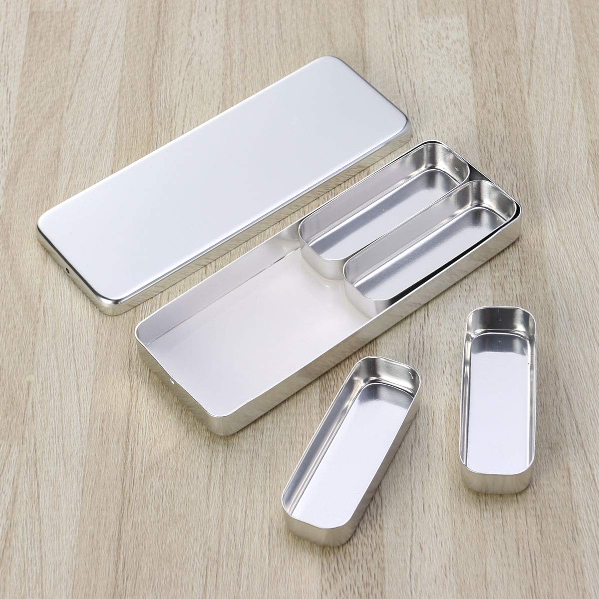 Boîte chirurgicale en aluminium à cassette dentaire 4 compartiments plateau de rangement pour désinfection (couleur : argent)