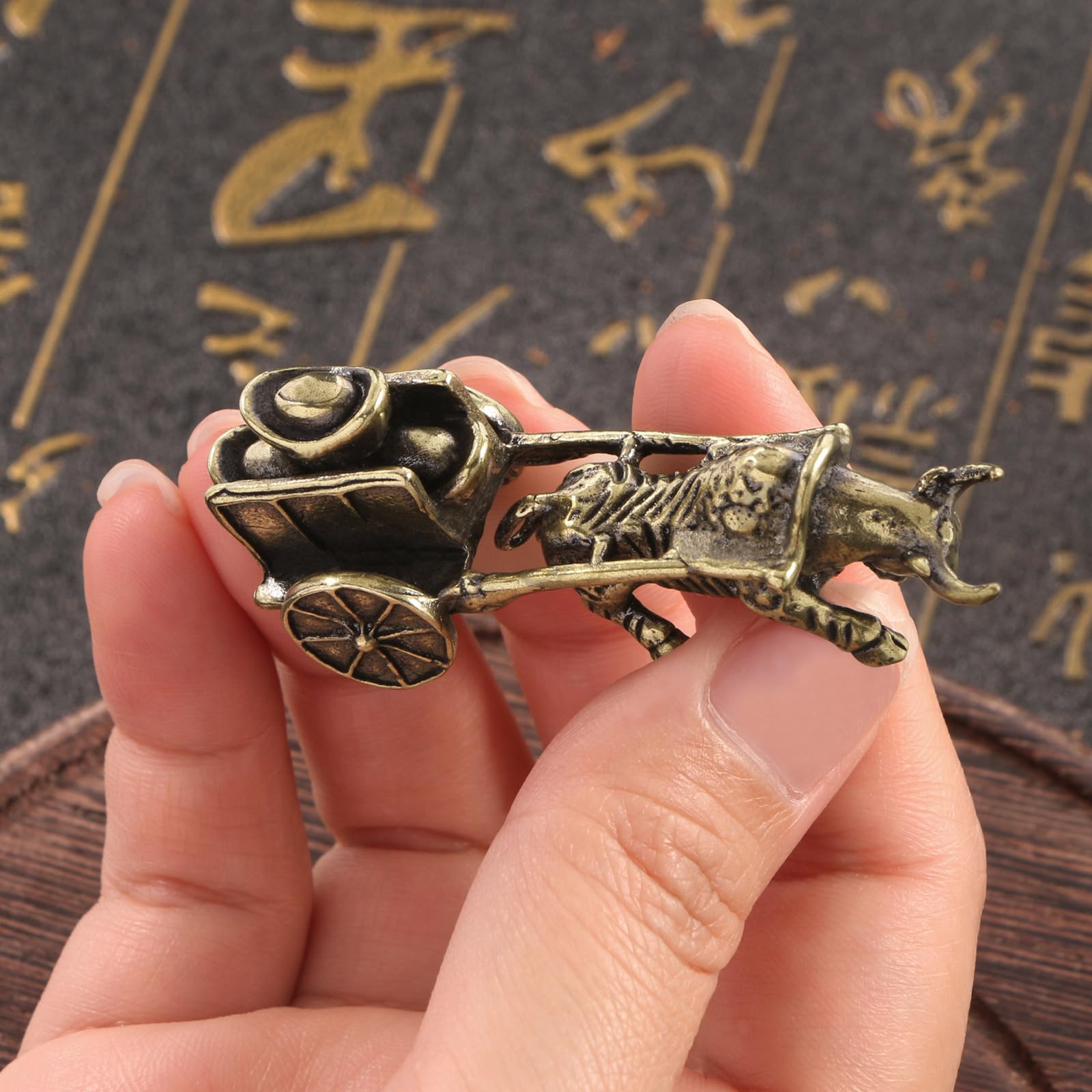 YANGPZFC Small Copper Ox Cart Ornament Brass Statue For Desk Decor, Handcrafted Vintage Sculpture