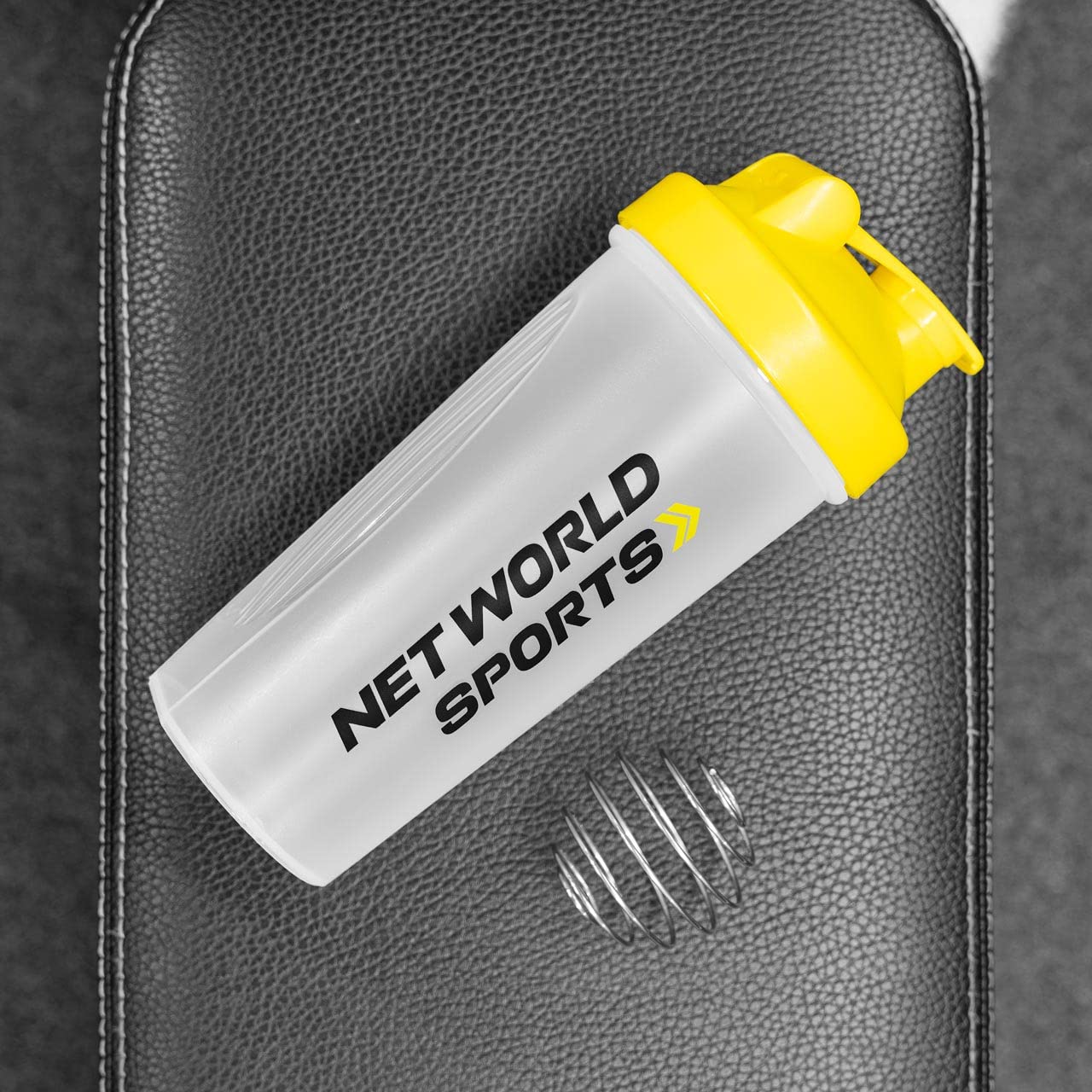 FORZA Bouteille Shaker Protéines 700ml | Gourde Nutrition pour Sports | Bouteille Mixer pour le Gym l'Haltérophilie | Choix de couleurs | Lots de 1, 3, 20 ou 72 en option (Lot de 20, Jaune)