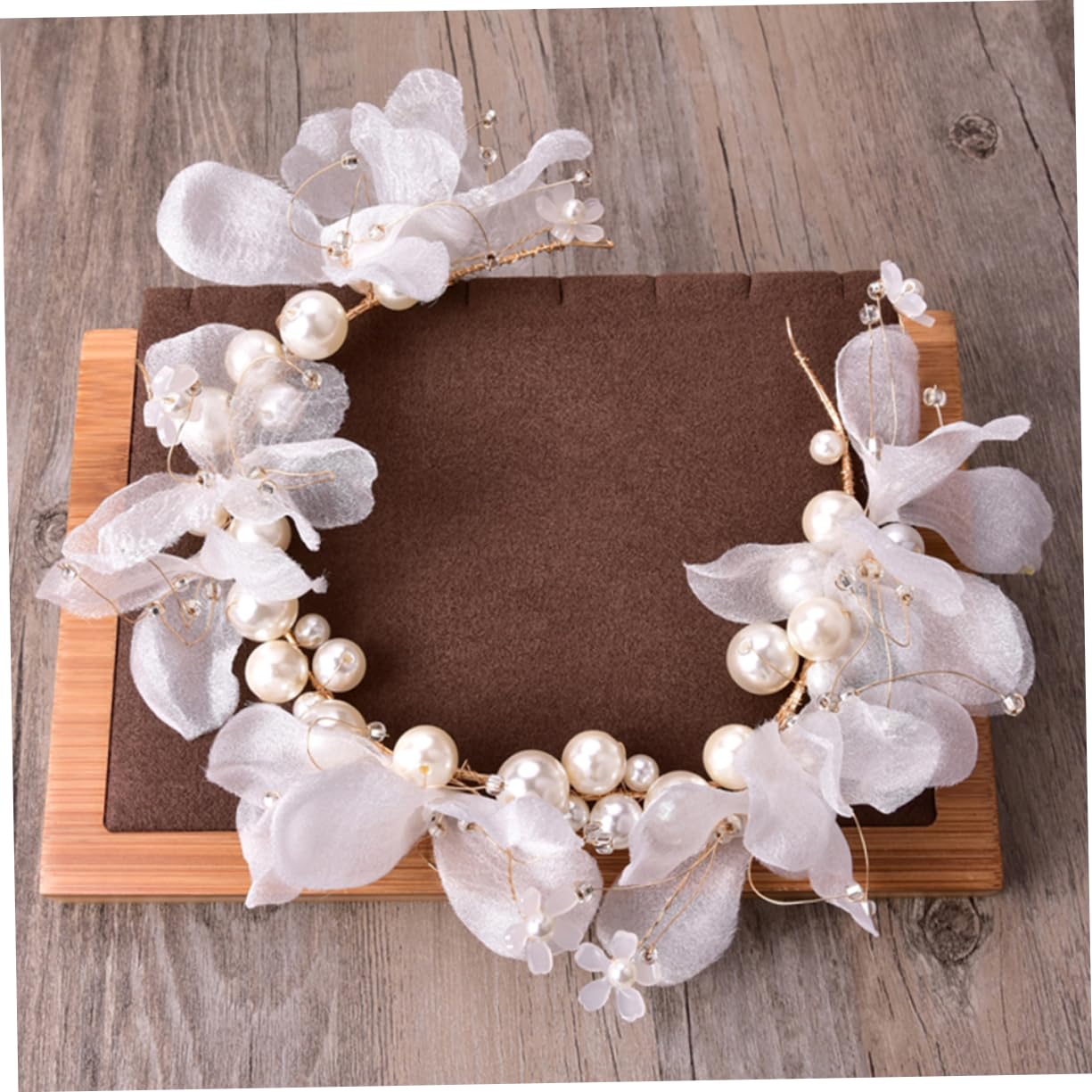 3 Piezas De Lujoso Tocado De Novia Y Tocado De Flores De Tela Para Bodas Graduaciones Cumpleaños Y Ocasiones Especiales.