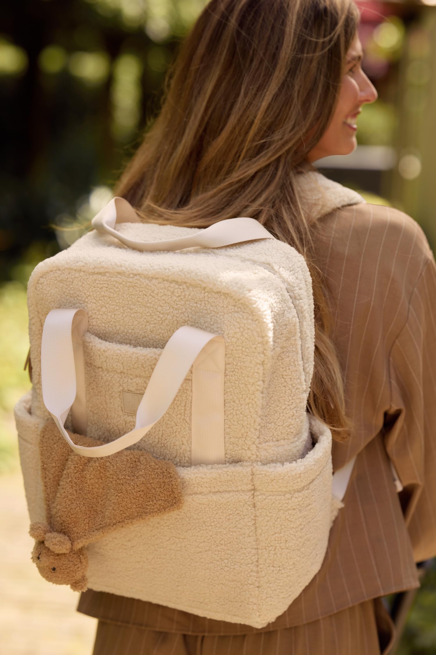 Jollein Wickelrucksack - Teddy Lou - Wickeltasche mit Wickelunterlage - Mit Fächern & Kinderwagenbefestigung - Flaschenhalter - Sand - 40x30x16 cm