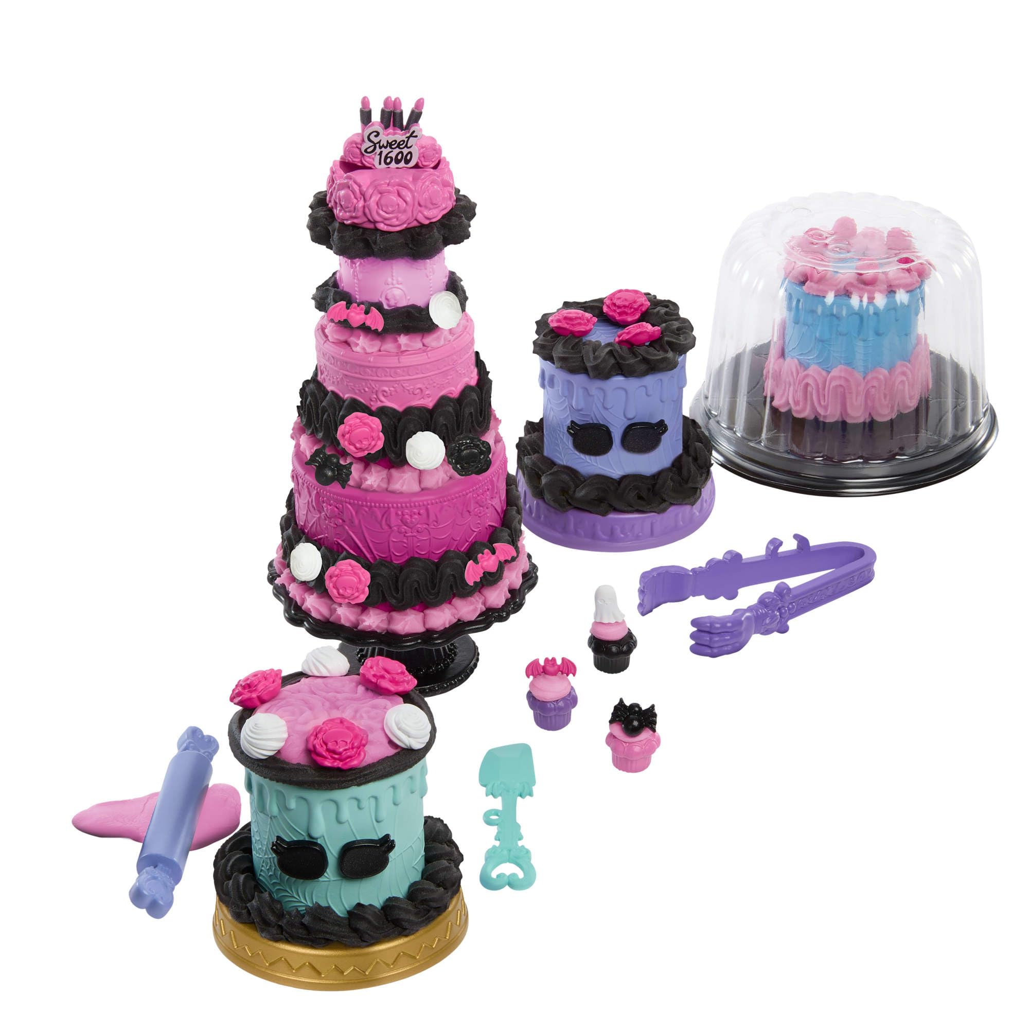 Monster High Kit Gâteau d’Anniversaire Monstrueusement Mémorable Clawdeen Wolf, coffret de jeu autour de la décoration de gâteaux, avec 20 accessoires dont un glaçage monstrueux, JBG78