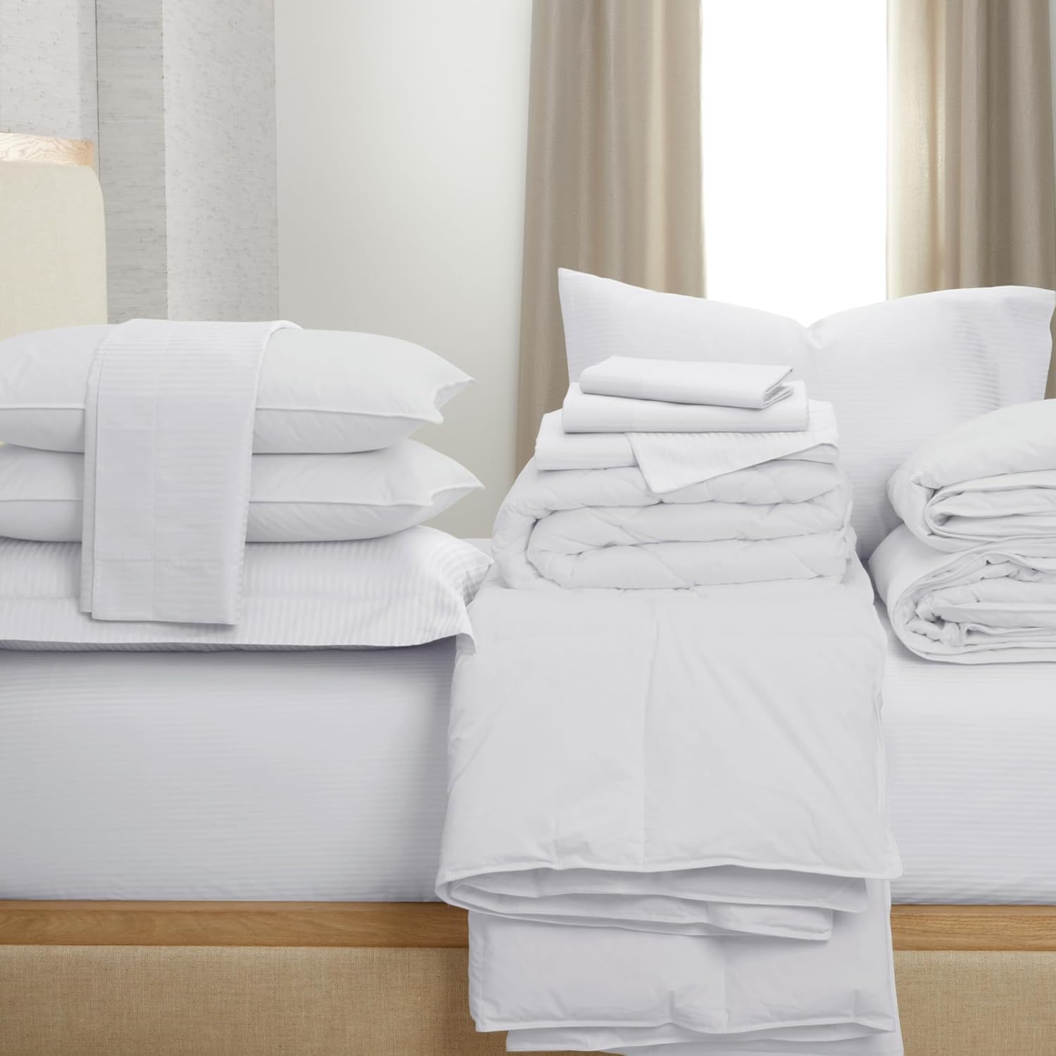 Westin Hotel Duvet Insert - Down Alternative - 100% Cotton Cover - White - Queen
