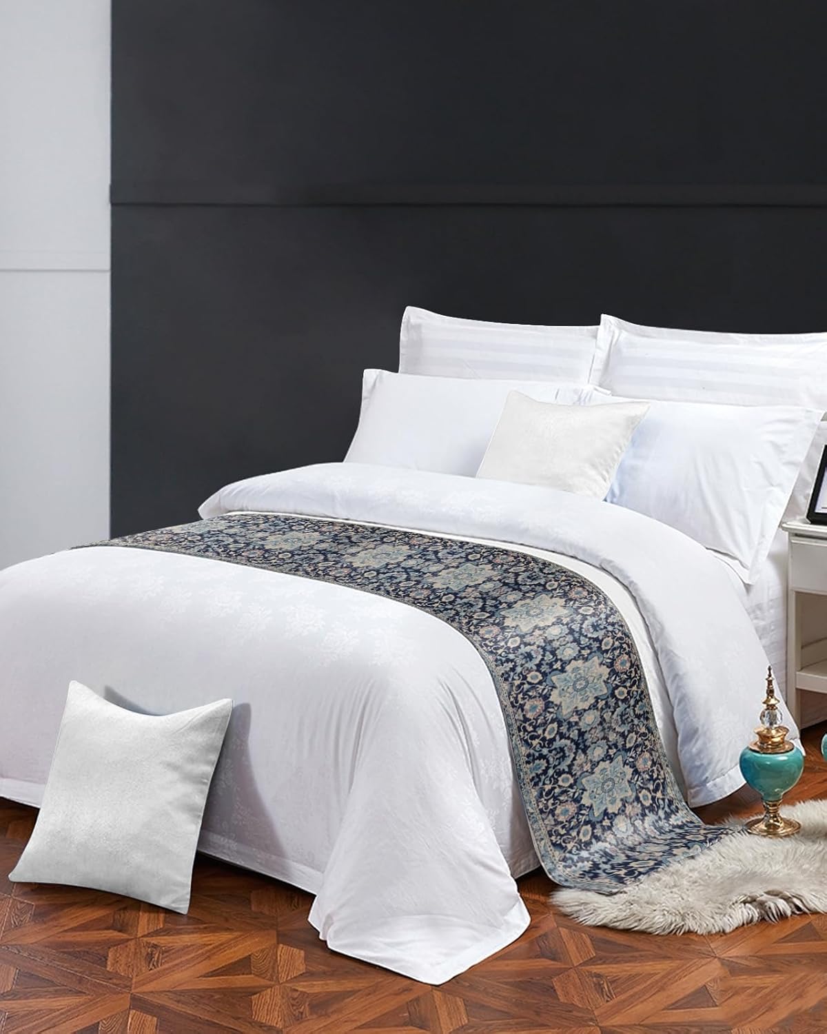 Bed Runner Scarf for Bed Foot Decor, Retro Wallpaper Mural Medieval Blue Texture Bed Flags Bed Scarves, Bedding Scarf Protector for Home Bedroom/Hotel/Wedding, 102"x20" for Cal King Bed