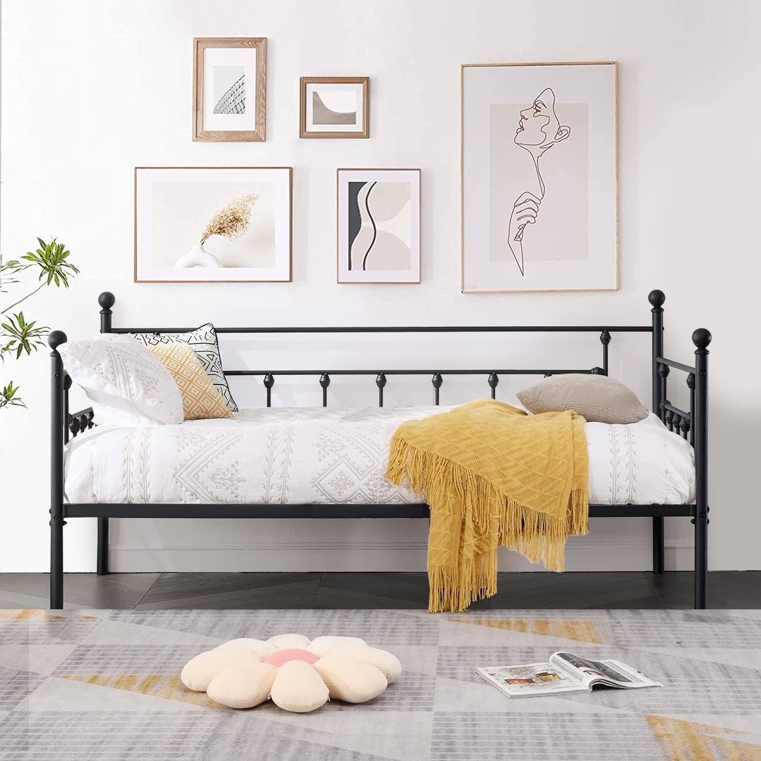 Amazon.com: VECELO Daybed Frame, Twin Size Metal Platform Bed with ...