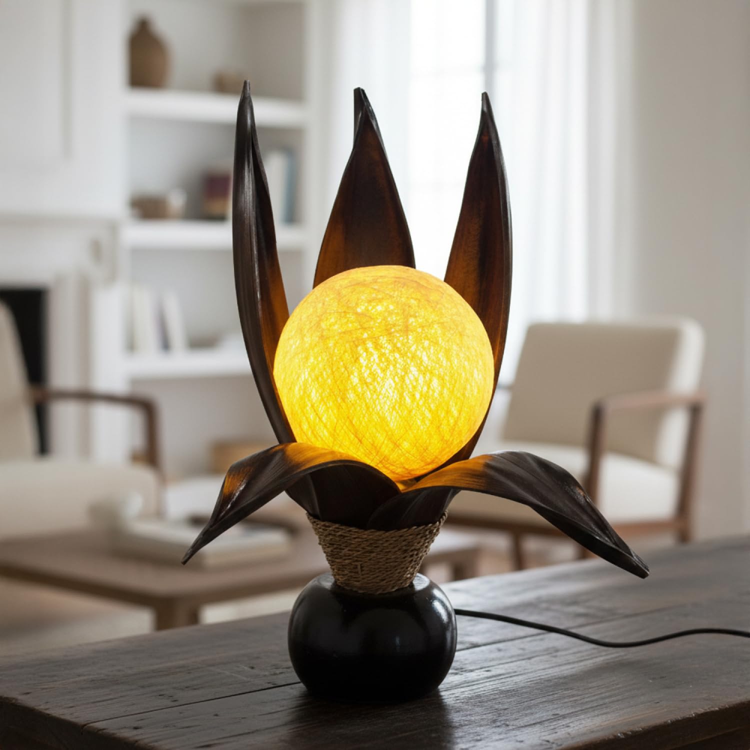 GURU SHOP Palmenblatt Tischlampe, Lotus Tischlampe, Bali, Modell Palmera 8