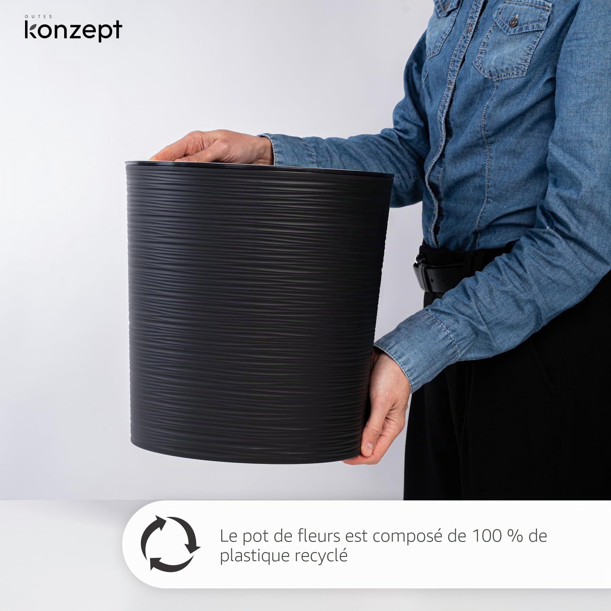 KONZEPT Grand pot de fleurs, pour l'intérieur, 30 cm, en plastique, noir, design traces de burin, avec insert intérieur