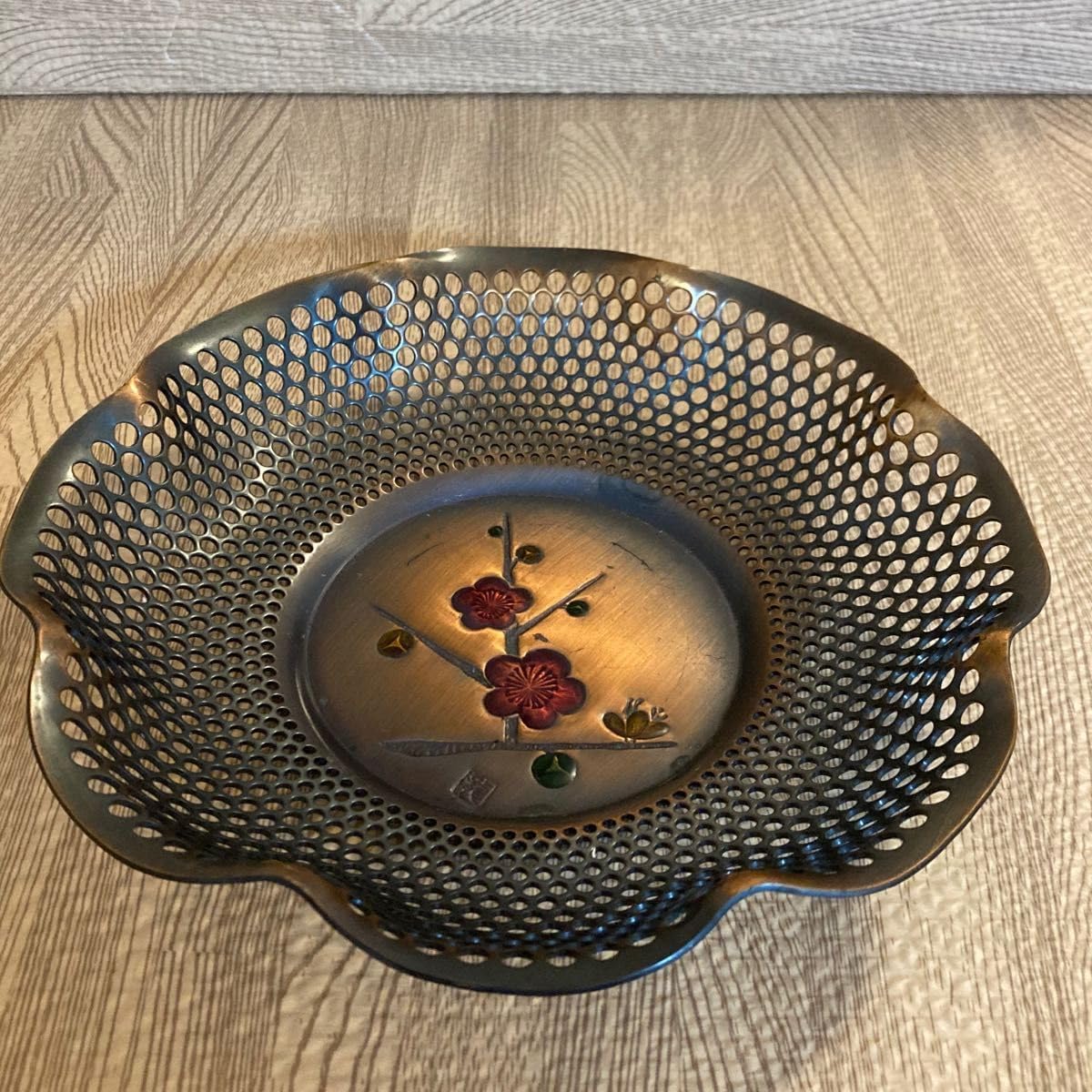 フランスアンティーク Terre de Fer ヒルガオの花絵が美しいラヴィエ フランスアンティーク Terre de Fer ヒルガオの花絵が美しいラヴィエ 皿